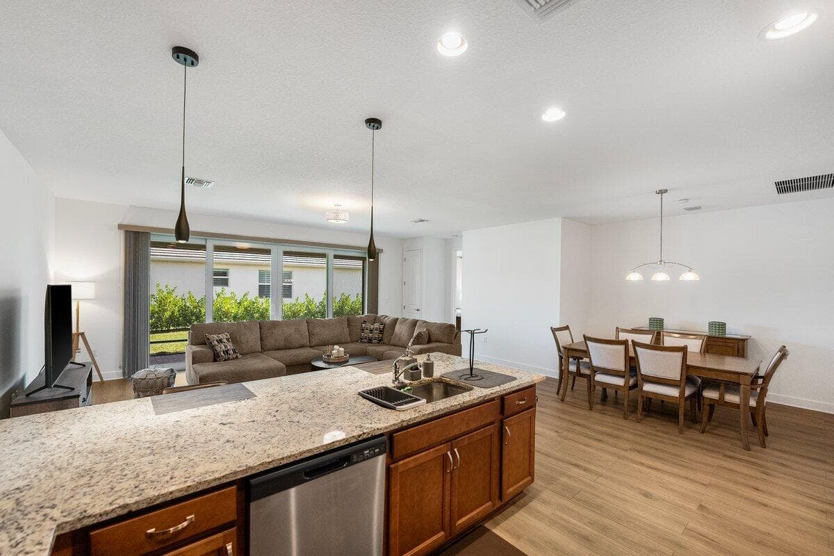 11673 SW Oceanus Boulevard, Port St. Lucie, FL 34987 — photo 8 of 20