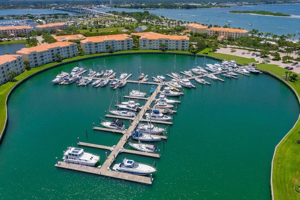 12 Harbour Isle Drive W 204, Fort Pierce, FL 34949 — photo 30 of 30