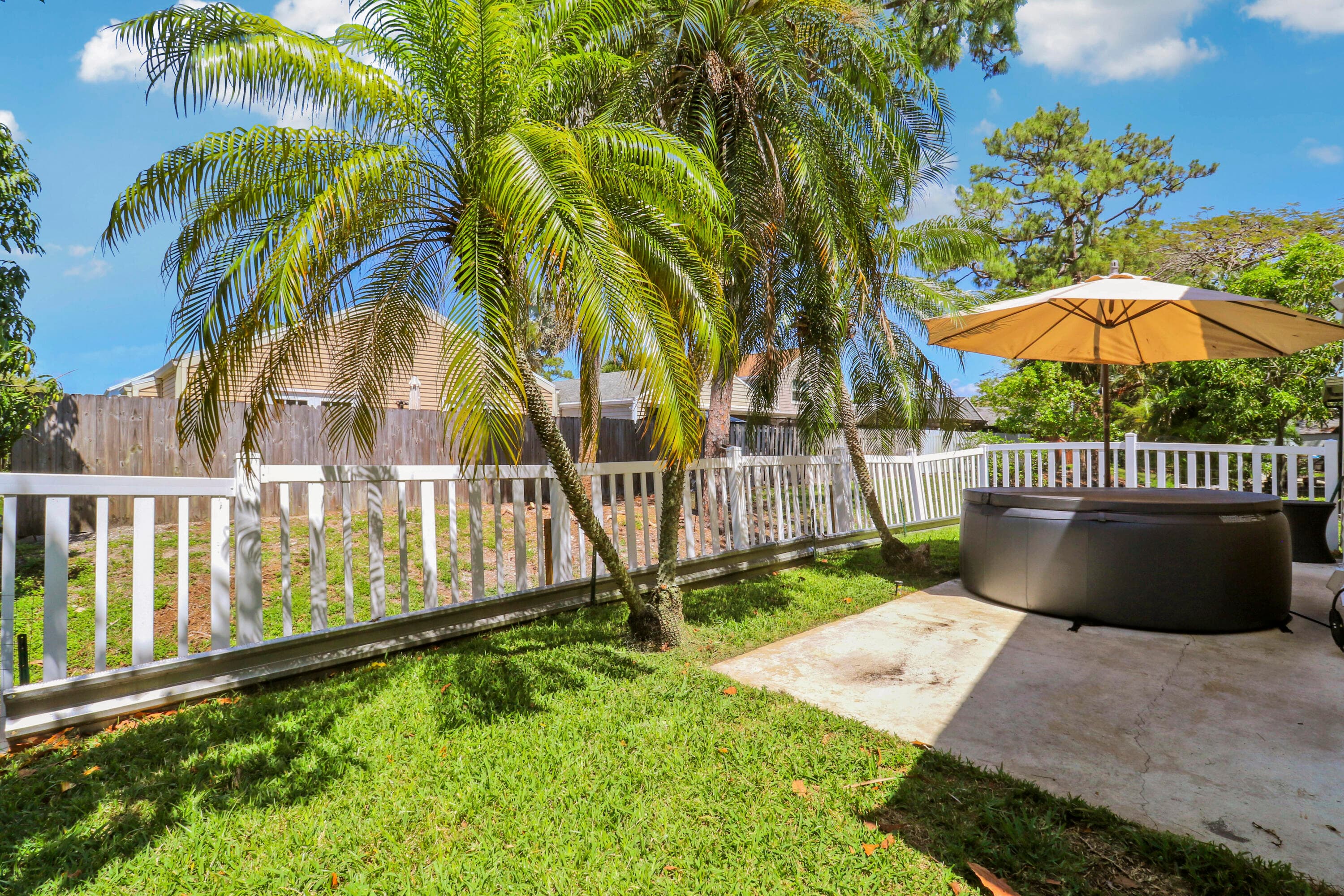 1437 Dandelion Lane, West Palm Beach, FL 33415 — photo 31 of 43
