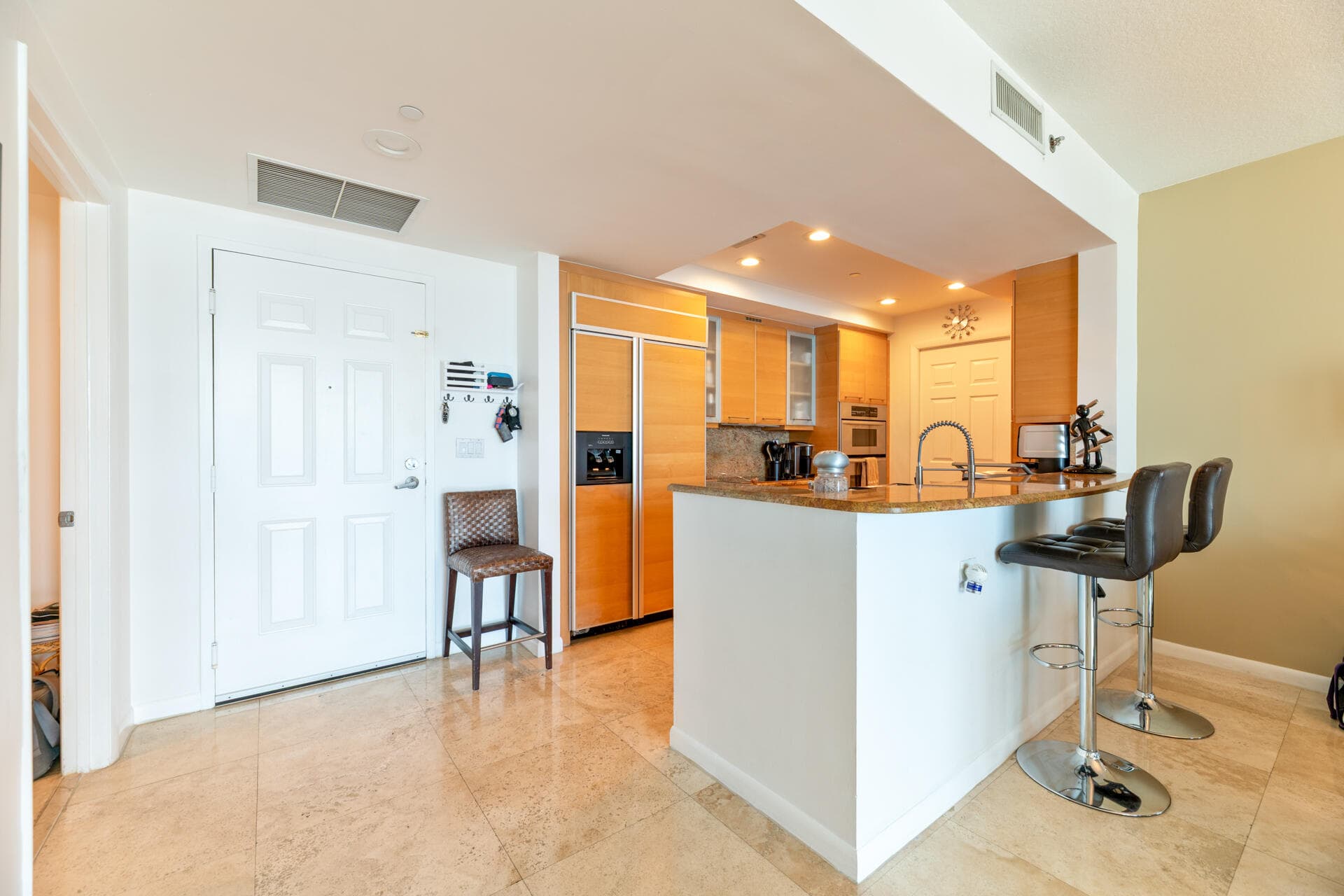 1819 SE 17th Street 802, Fort Lauderdale, FL 33316 — photo 5 of 30