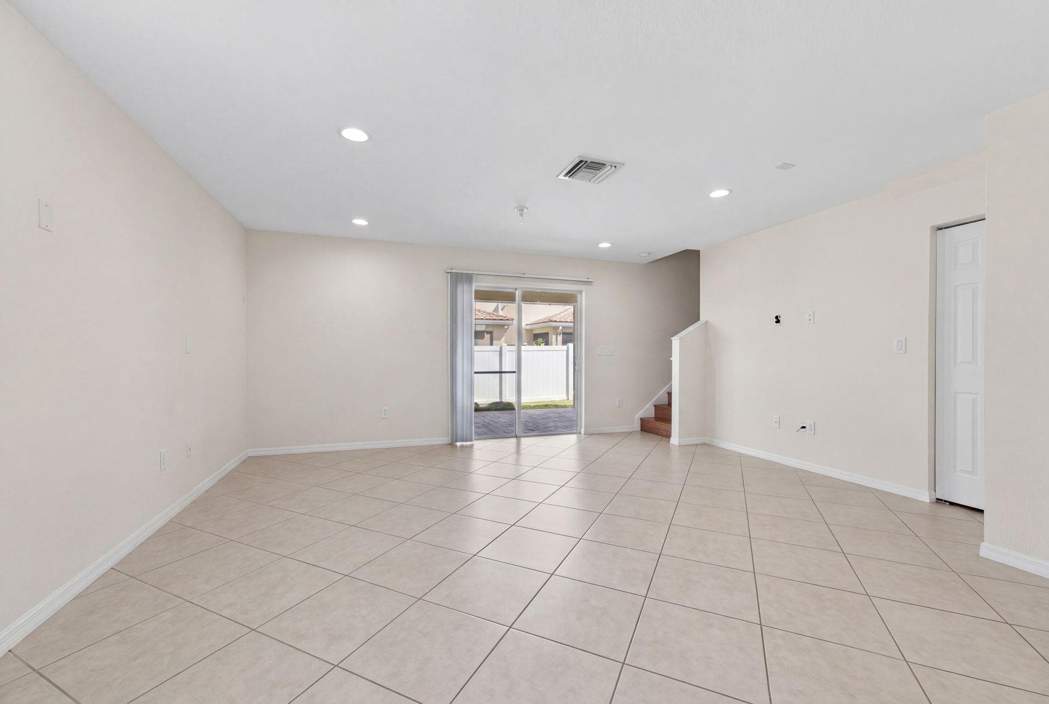 5951 Manchester Way, Tamarac, FL 33321 — photo 26 of 41