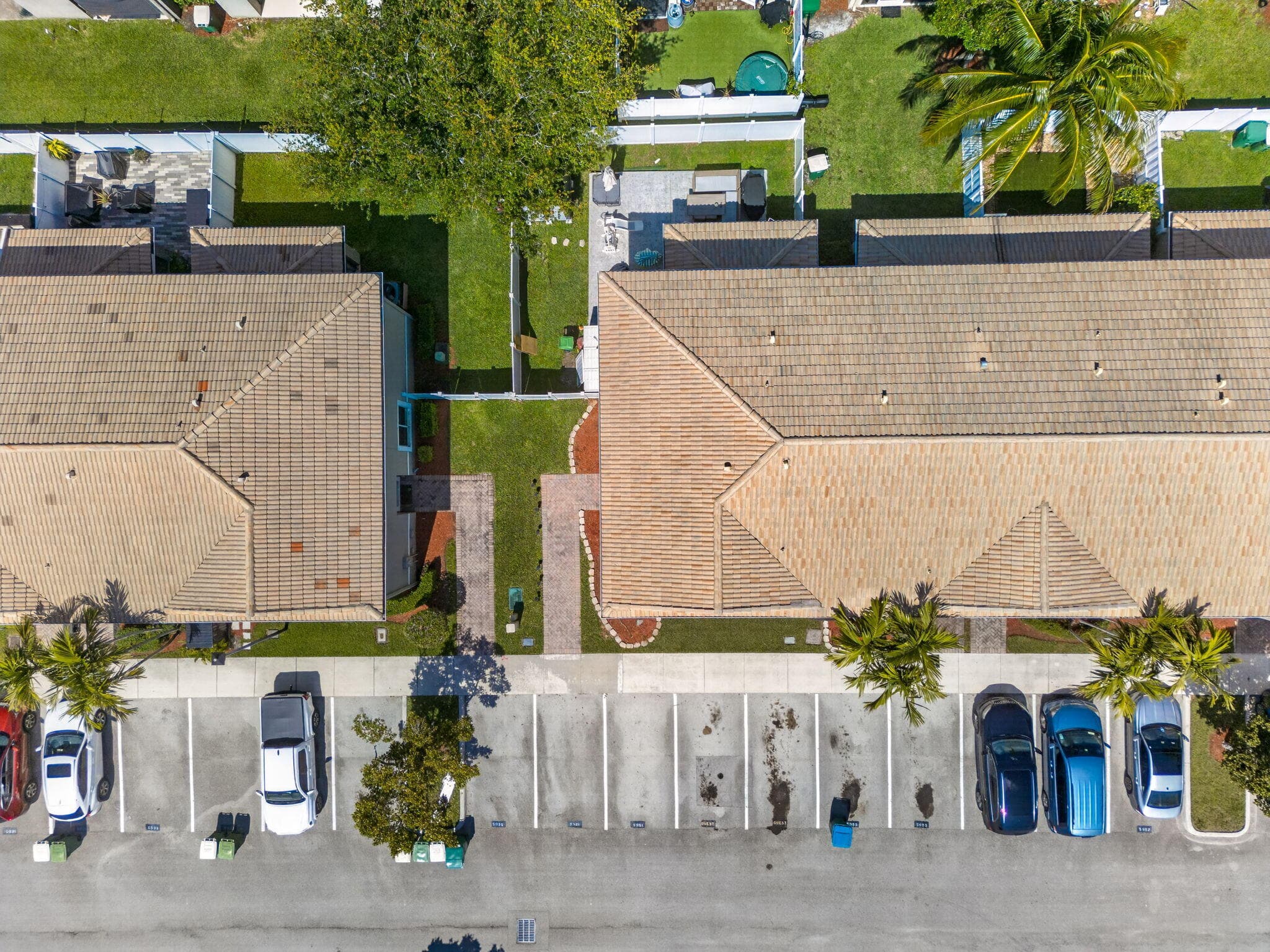 5951 Manchester Way, Tamarac, FL 33321 — photo 18 of 41