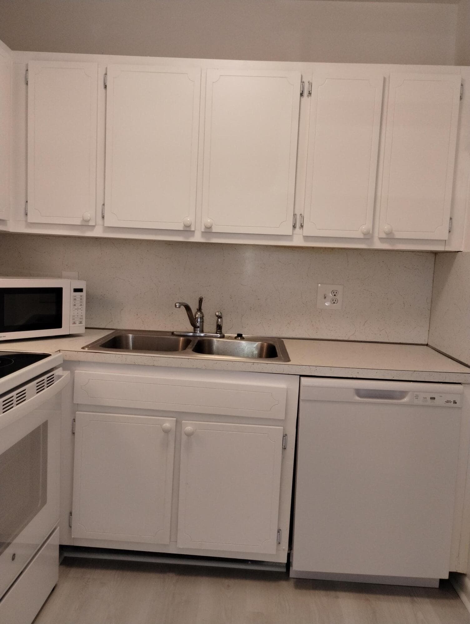 2880 Lake Osborne Drive 209, Lake Worth Beach, FL 33461 — photo 10 of 29