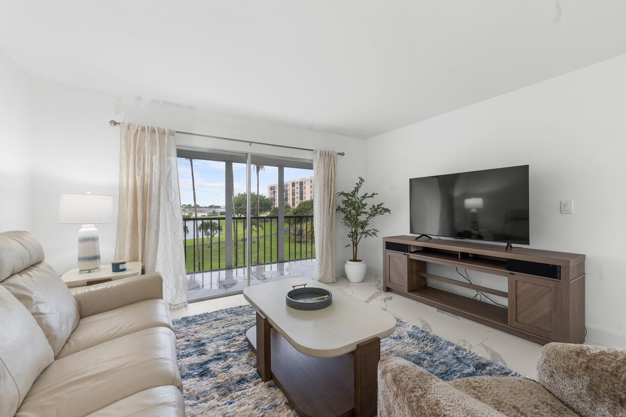 6936 Huntington Lane 302, Delray Beach, FL 33446 — photo 9 of 42