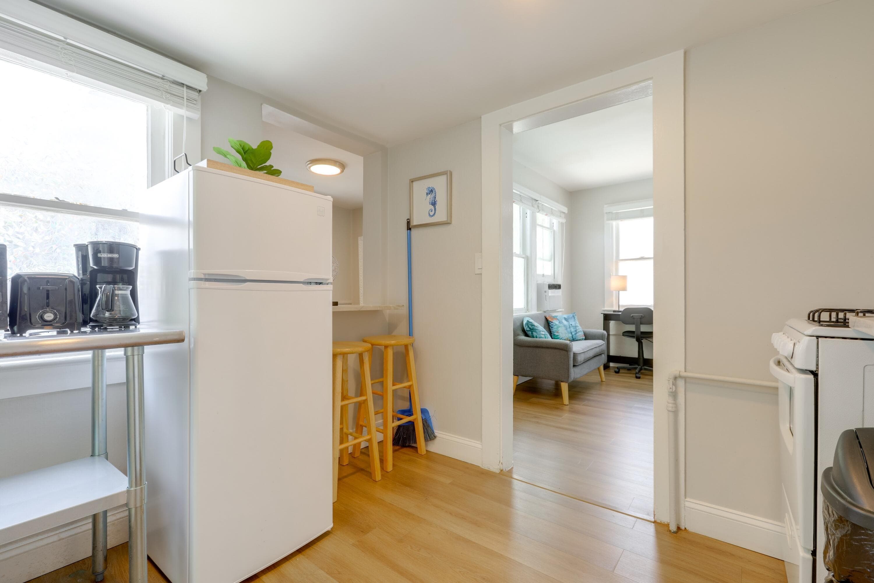 216 S M Street Unit 4, Lake Worth Beach, FL 33460 — photo 9 of 12