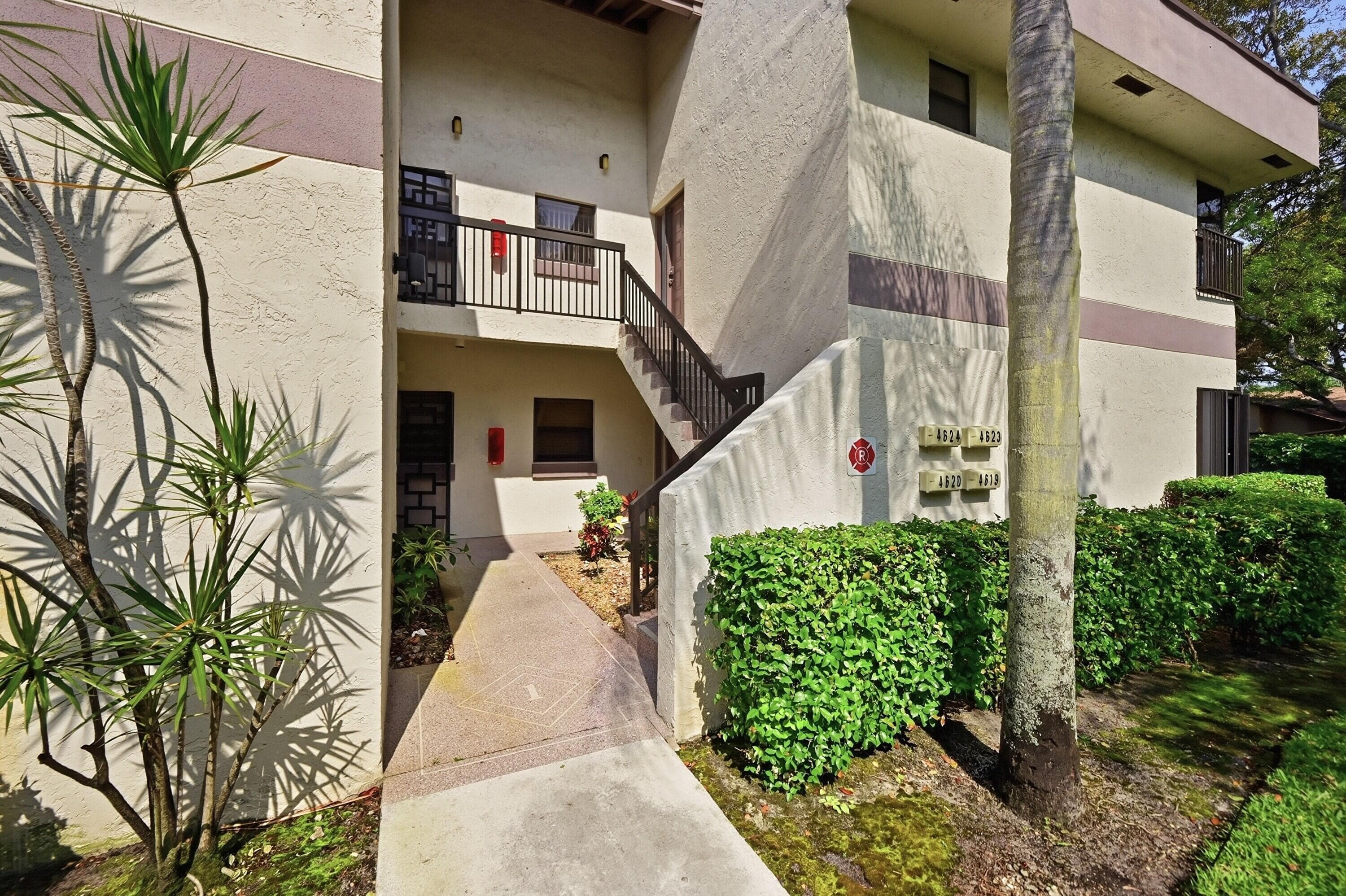 4623 Carambola Circle N, Coconut Creek, FL 33066 — photo 1 of 18