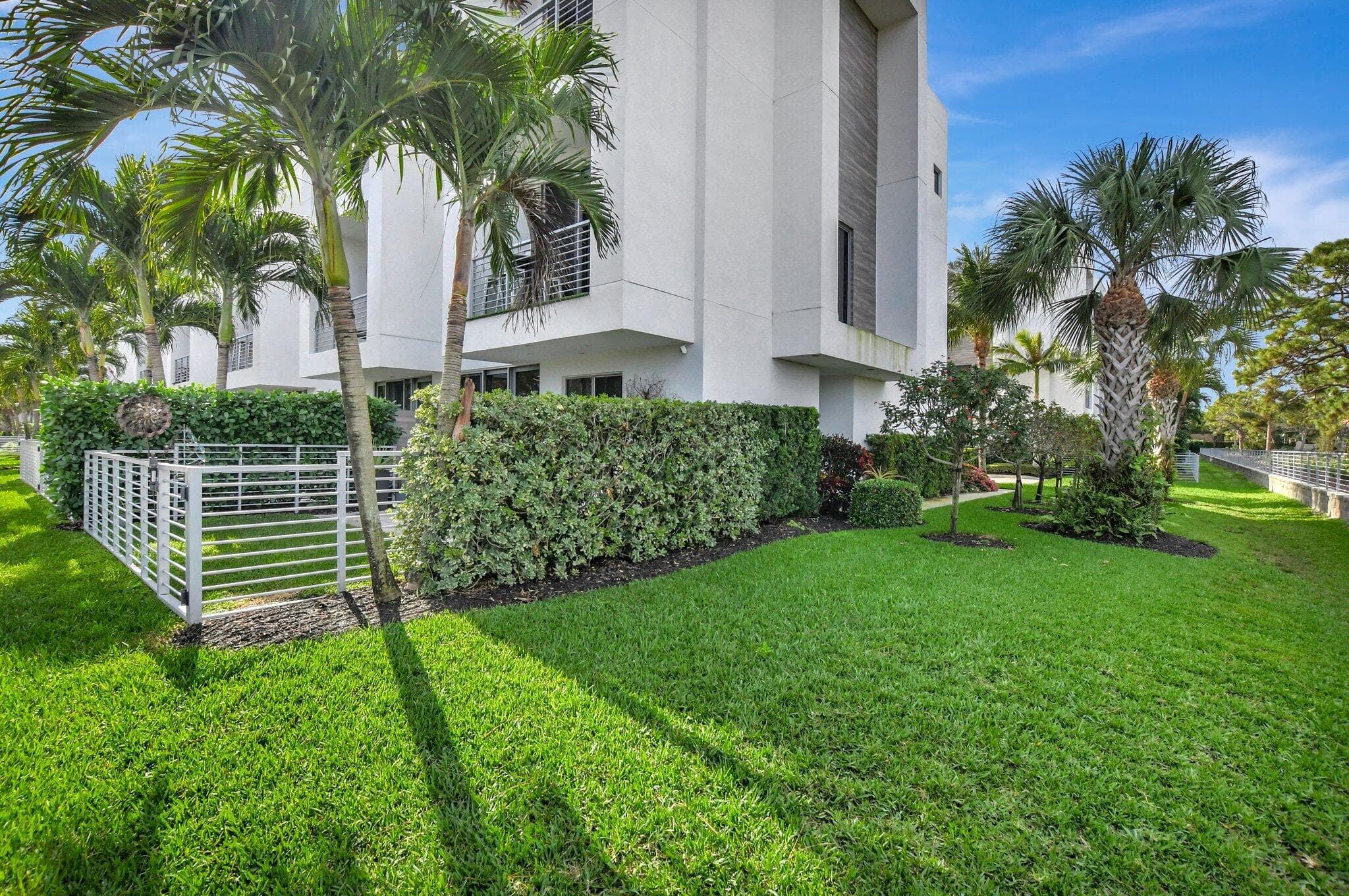 4240 NW 17th Avenue, Boca Raton, FL 33431 — photo 36 of 41