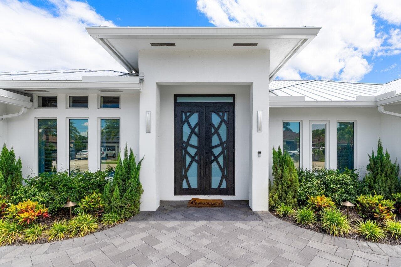 11164 Boca Woods Lane, Boca Raton, FL 33428 — photo 4 of 54