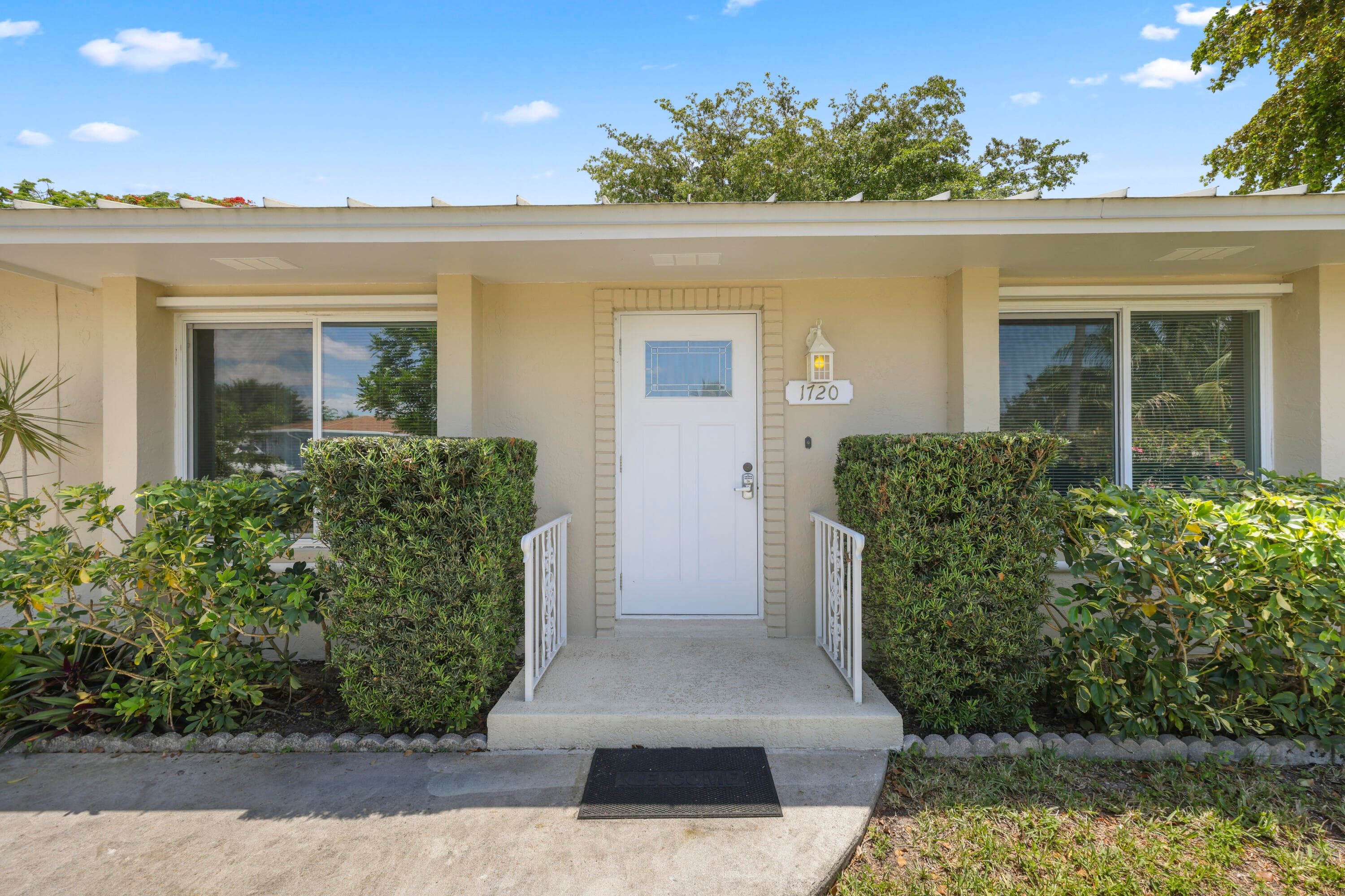 1720 SW 10th Street, Boca Raton, FL 33486 — photo 3 of 57