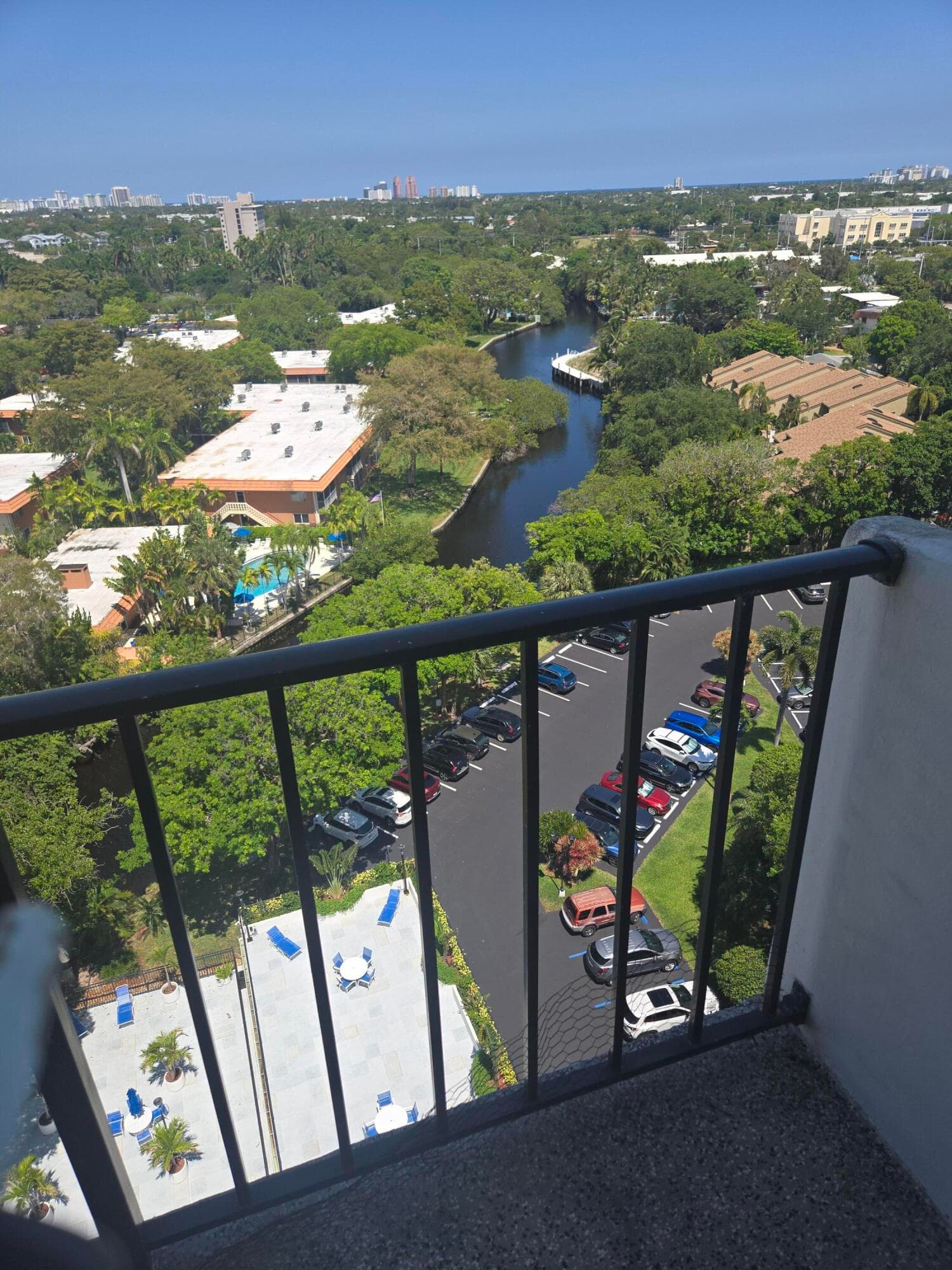 1800 N Andrews Avenue Ph-b, Fort Lauderdale, FL 33311 — photo 4 of 23