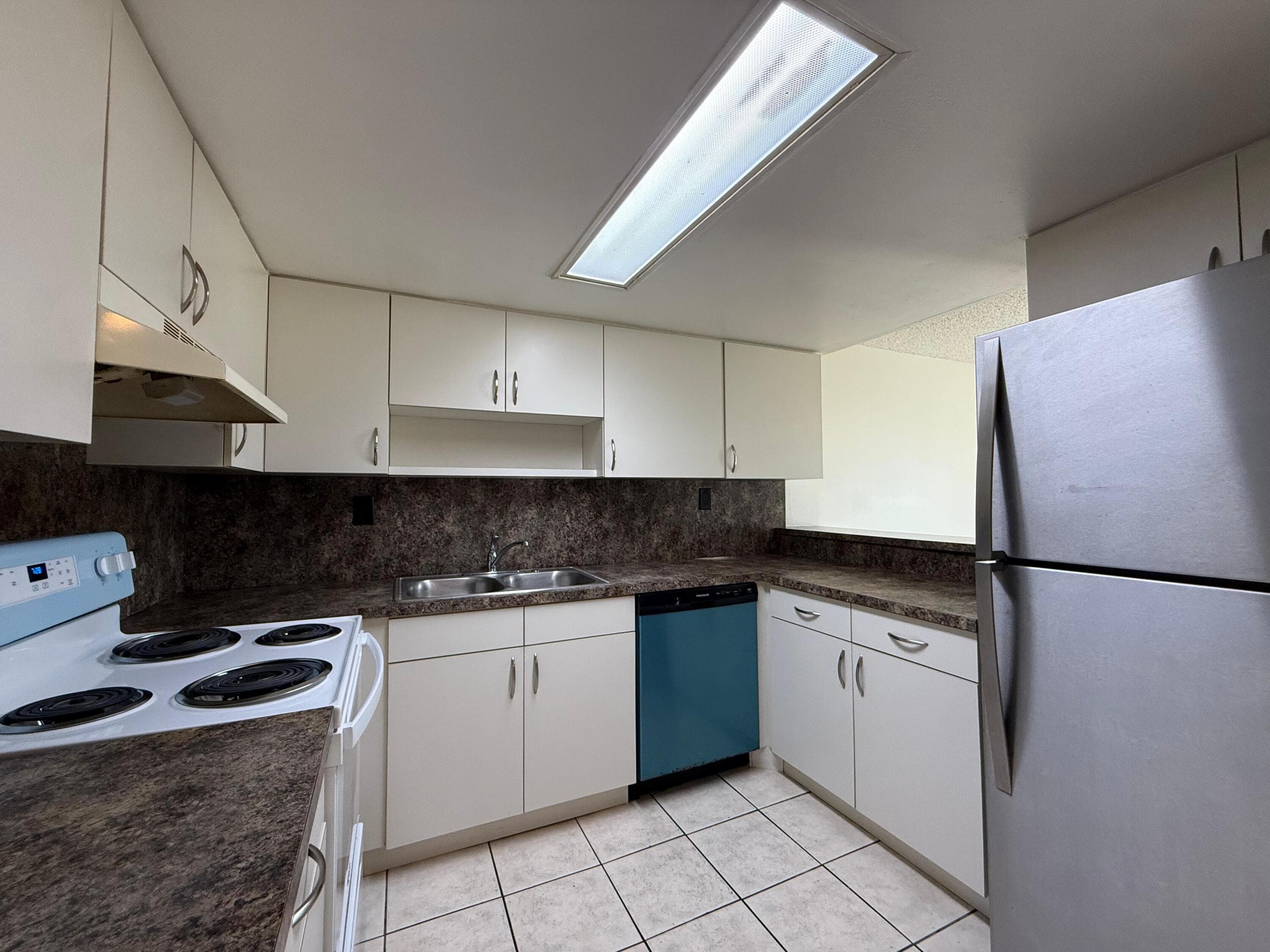 347 Gulfstream Road, Dania Beach, FL 33004 — photo 1 of 18