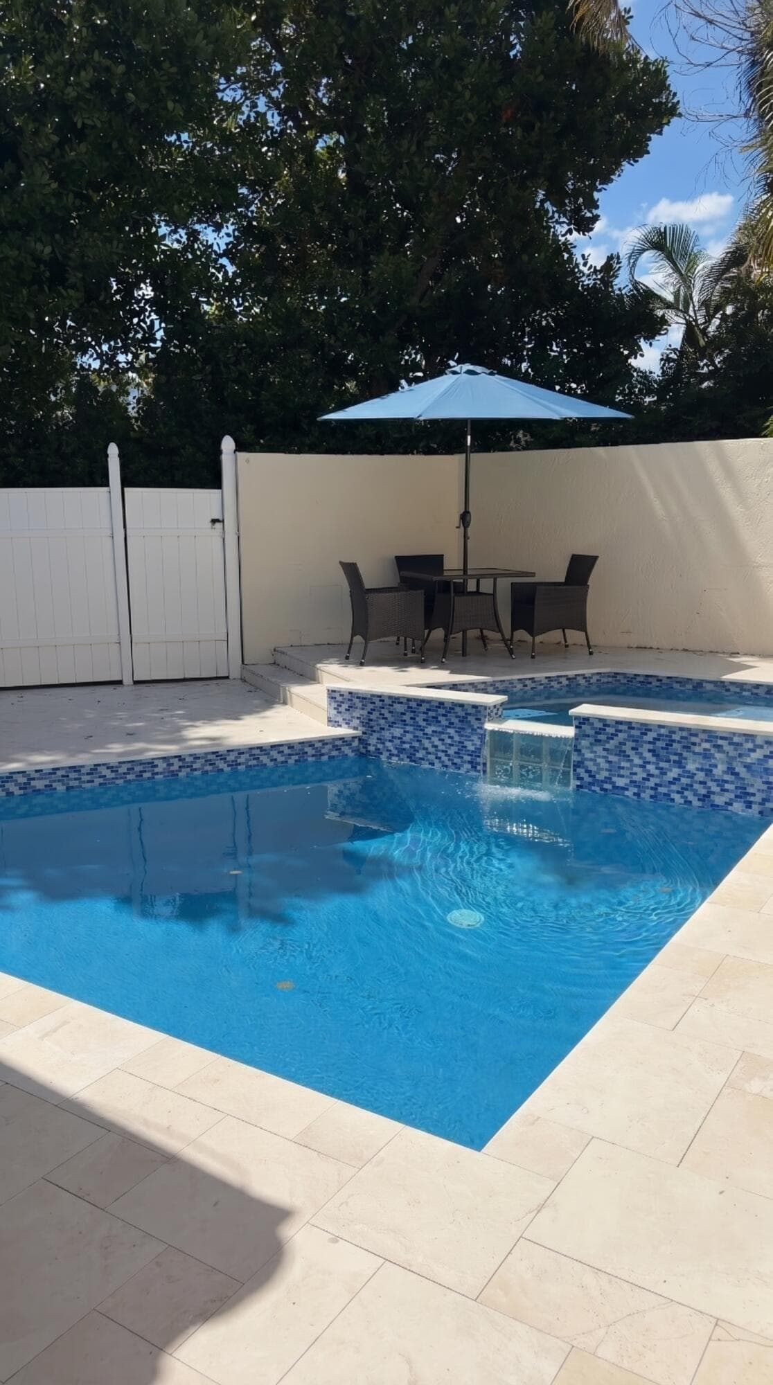 521 W Palm Aire Drive, Pompano Beach, FL 33069 — photo 32 of 35