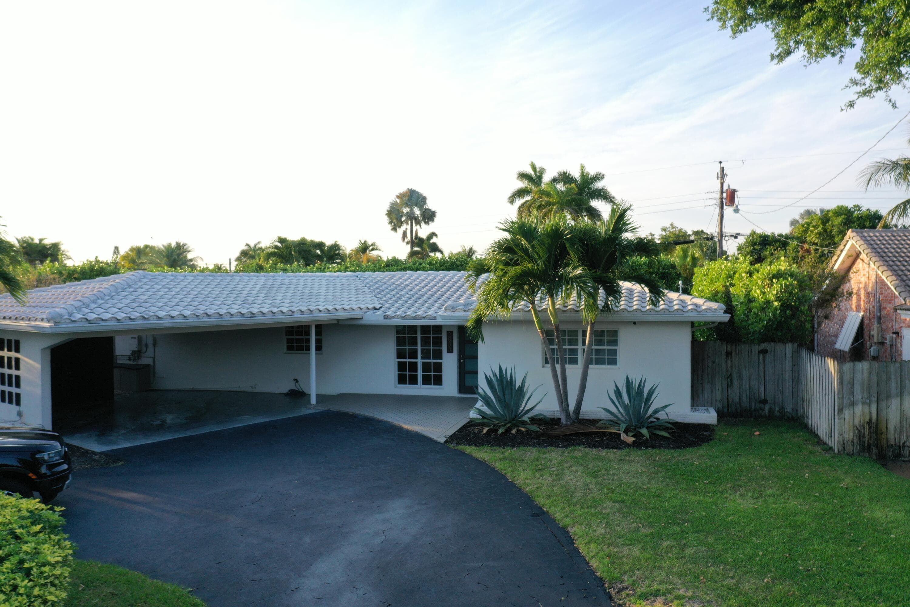 2083 NE 54th Court, Fort Lauderdale, FL 33308 — photo 5 of 32
