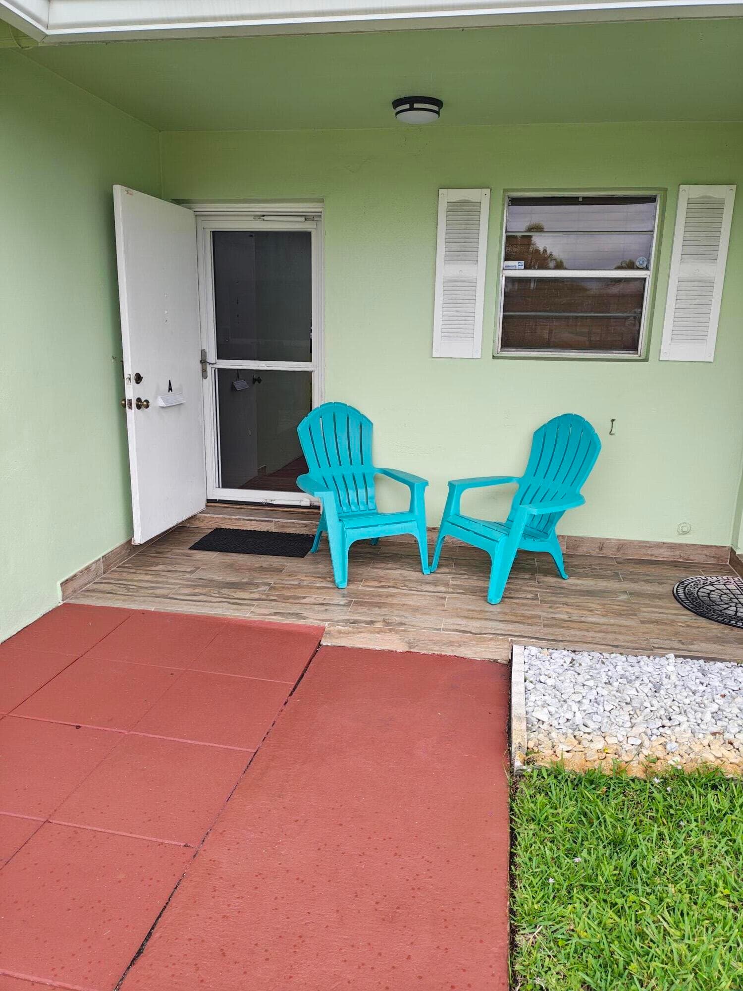 101 Country Lane, Boynton Beach, FL 33435 — photo 1 of 21
