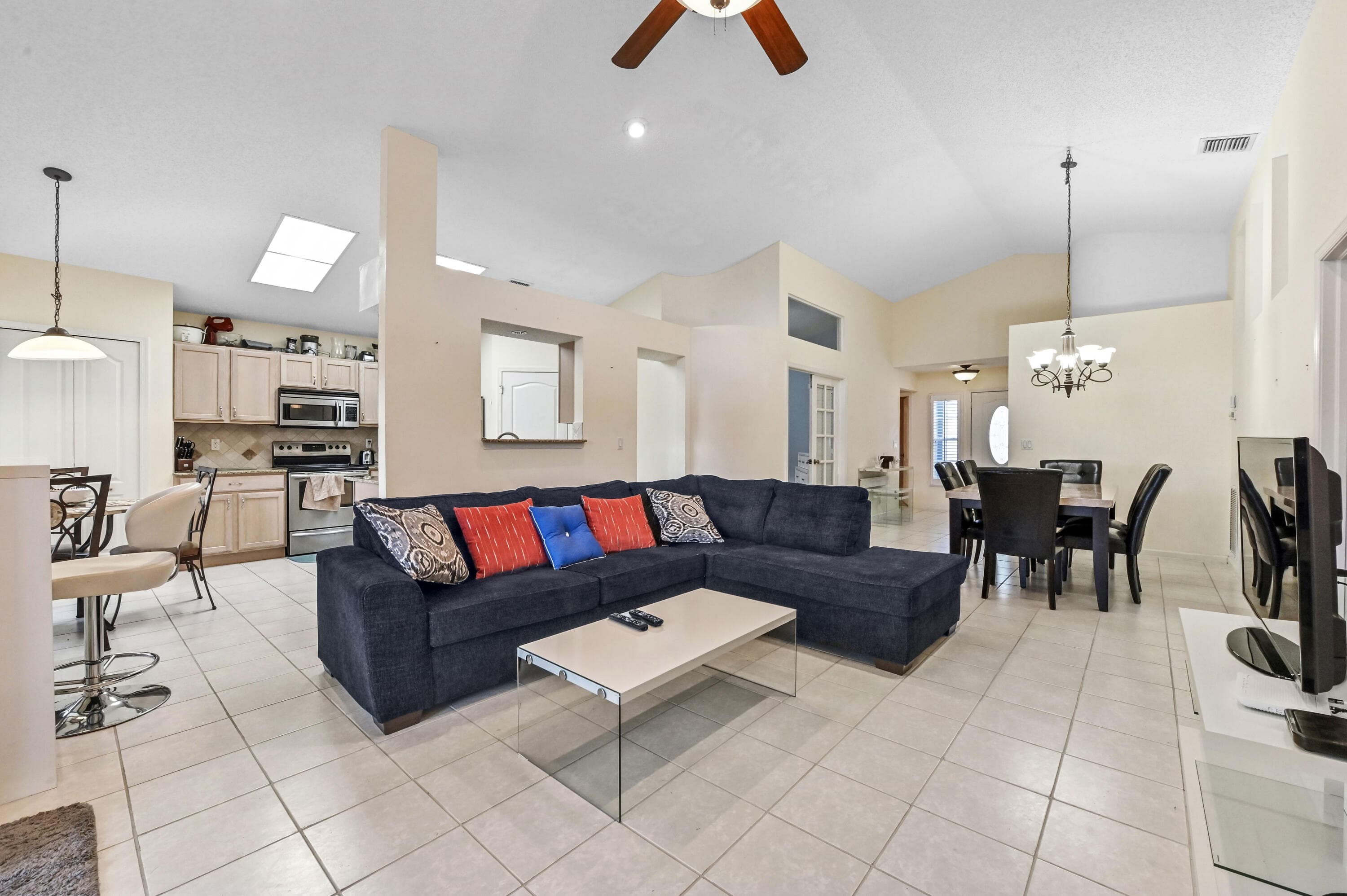 2241 Soundings Court, Greenacres, FL 33413 — photo 4 of 32