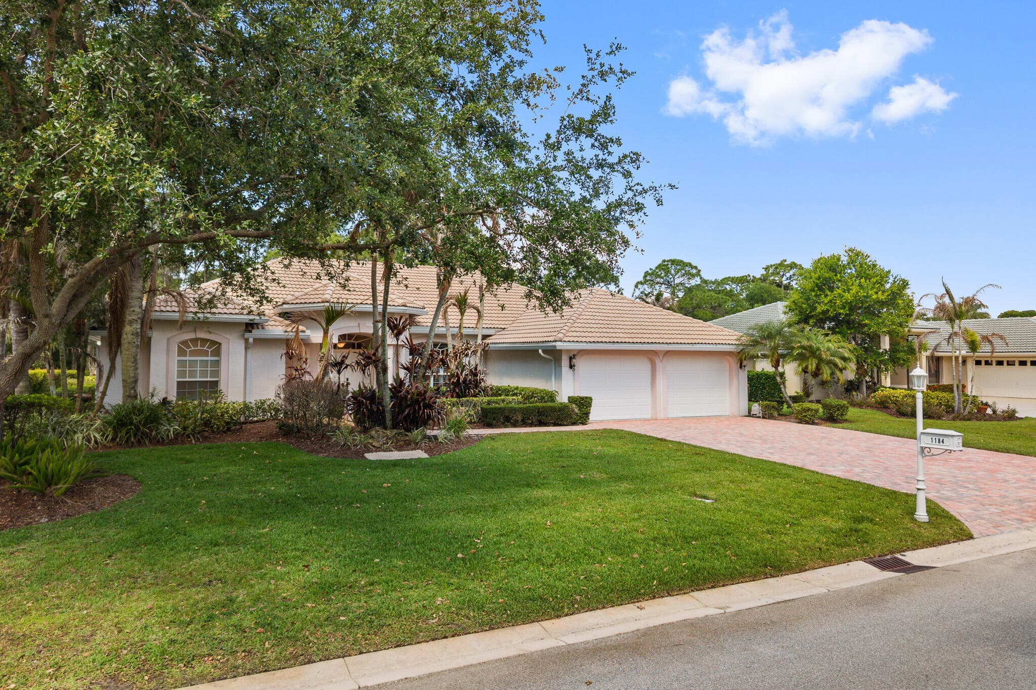1184 SW Mirror Lake Cove, Port St. Lucie, FL 34986 — photo 2 of 59