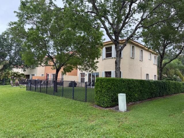 7027 Aliso Avenue, West Palm Beach, FL 33413 — photo 3 of 26