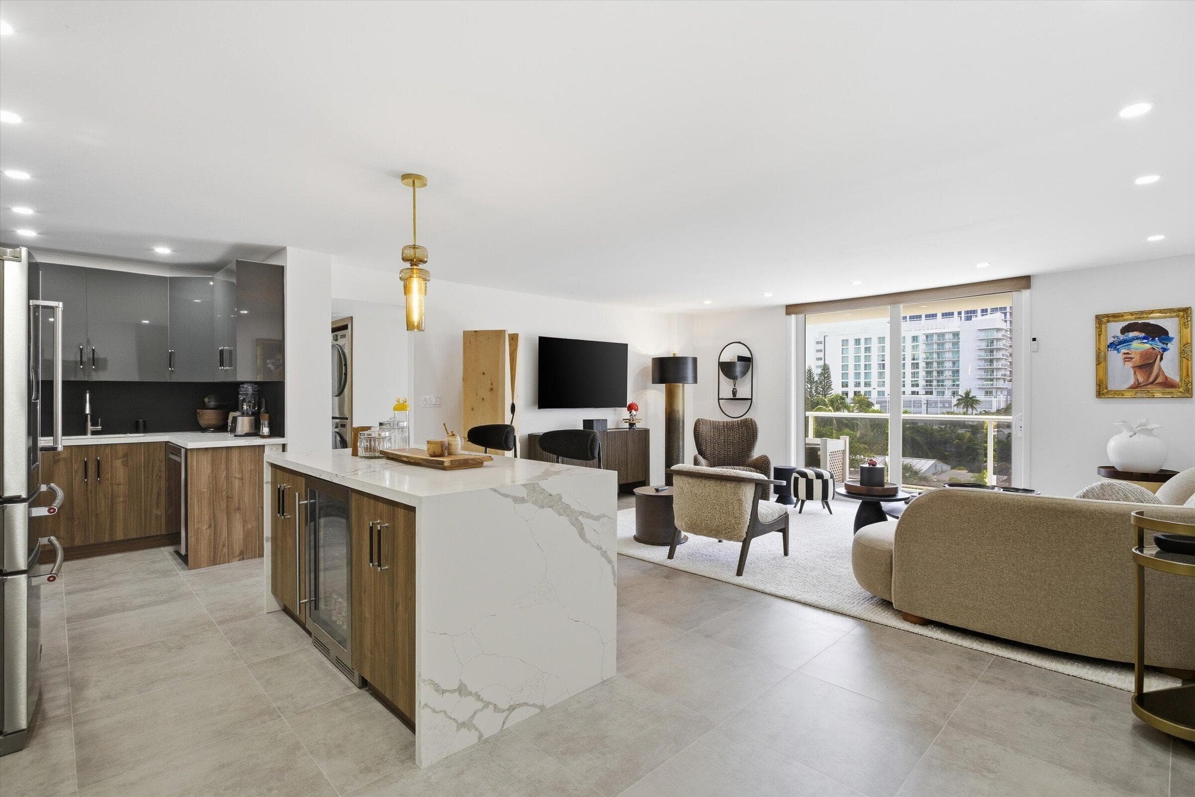336 N Birch Road 5h, Fort Lauderdale, FL 33304 — photo 3 of 65