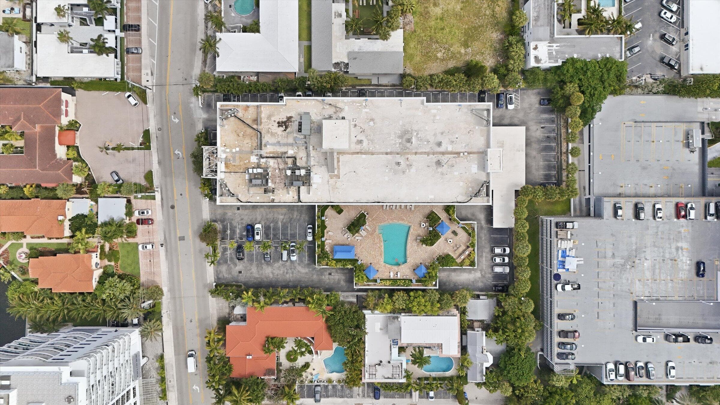 336 N Birch Road 5h, Fort Lauderdale, FL 33304 — photo 63 of 65