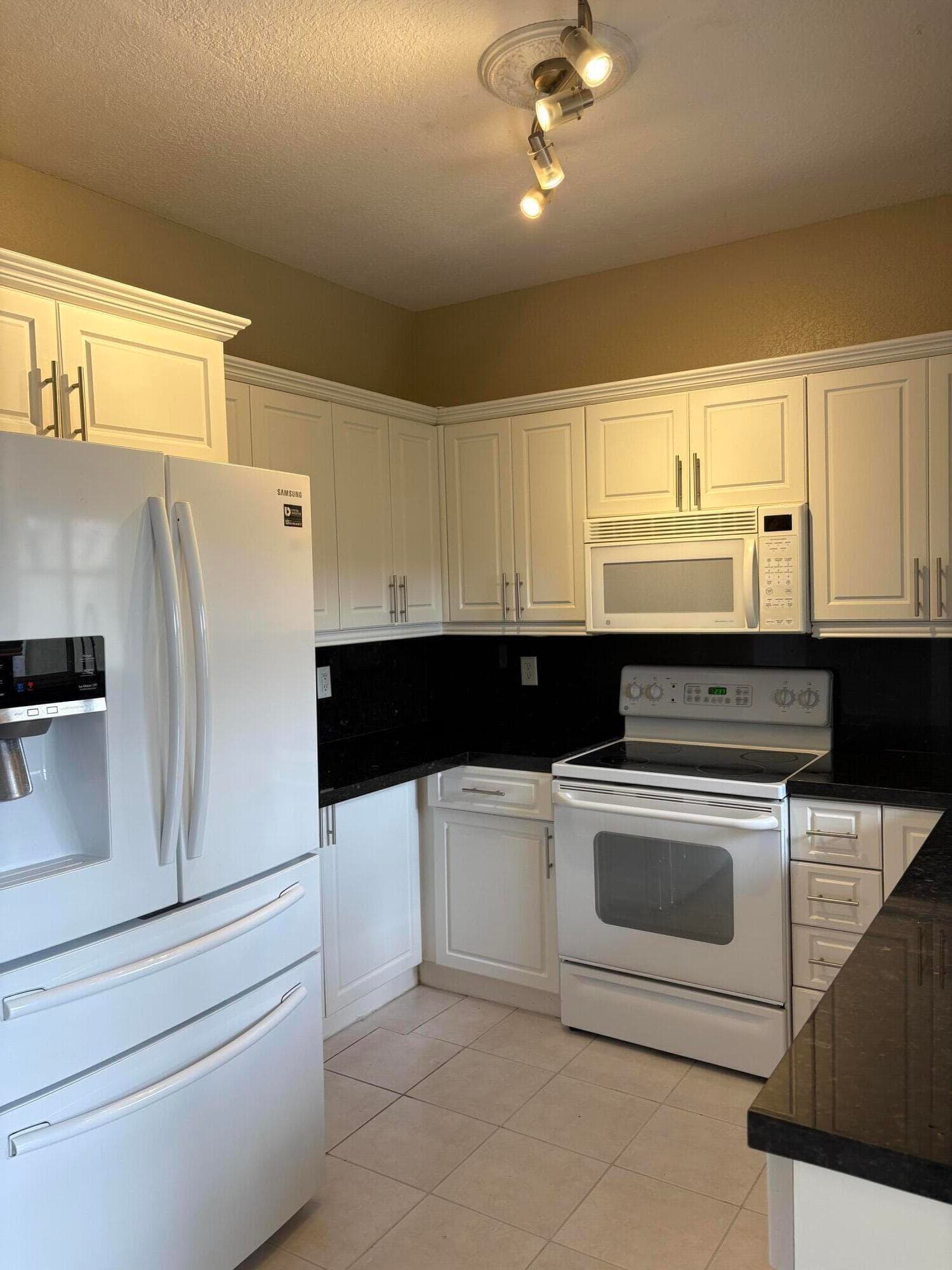 11429 NW 34th Place, Sunrise, FL 33323 — photo 8 of 18