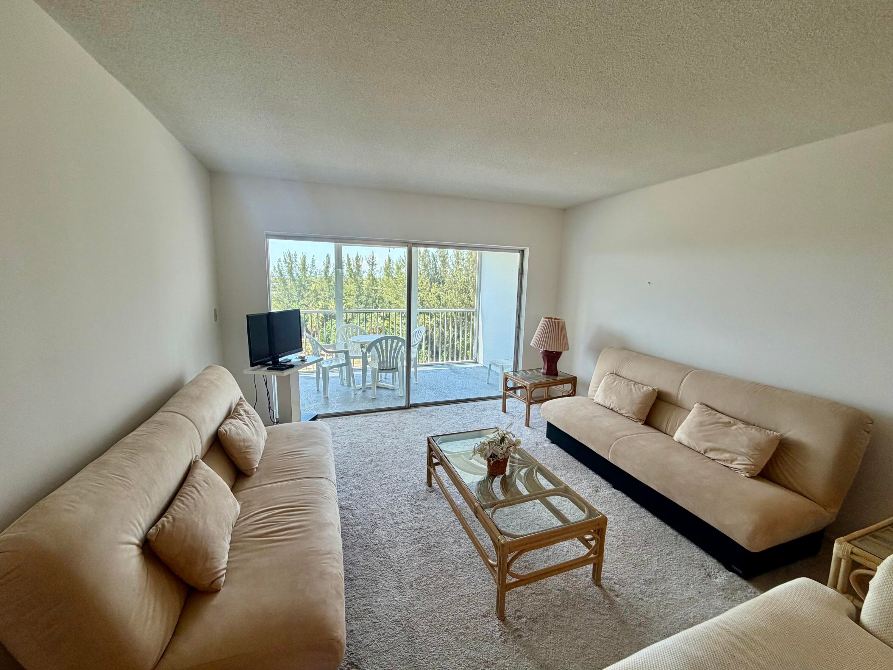 3150 N Palm Aire Drive 804, Pompano Beach, FL 33069 — photo 4 of 13
