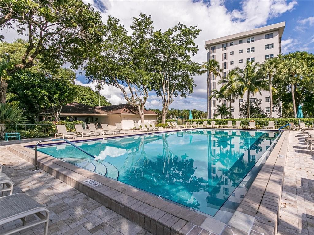 3150 N Palm Aire Drive 804, Pompano Beach, FL 33069 — photo 13 of 13