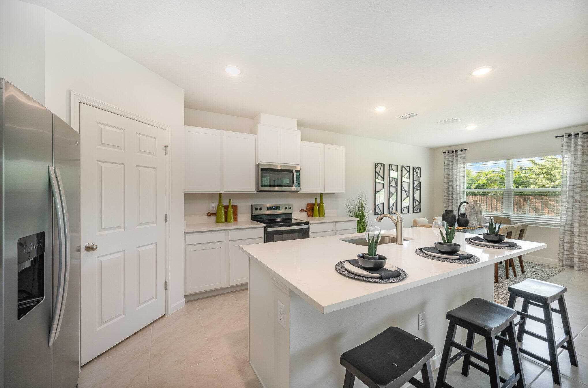 1655 SW Taurus Lane, Port St. Lucie, FL 34984 — photo 4 of 33