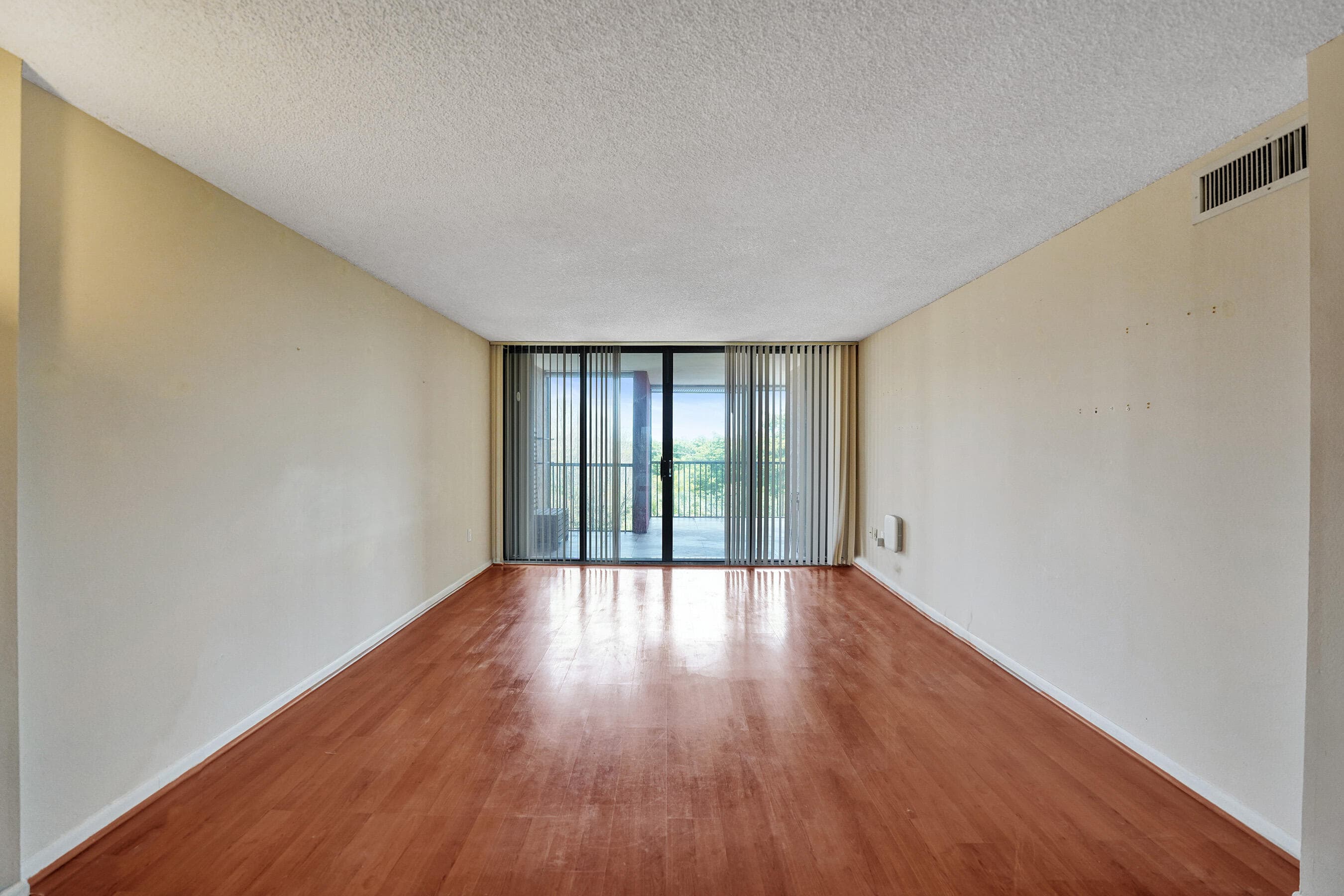 2802 N 46th Avenue B620, Hollywood, FL 33021 — photo 27 of 82