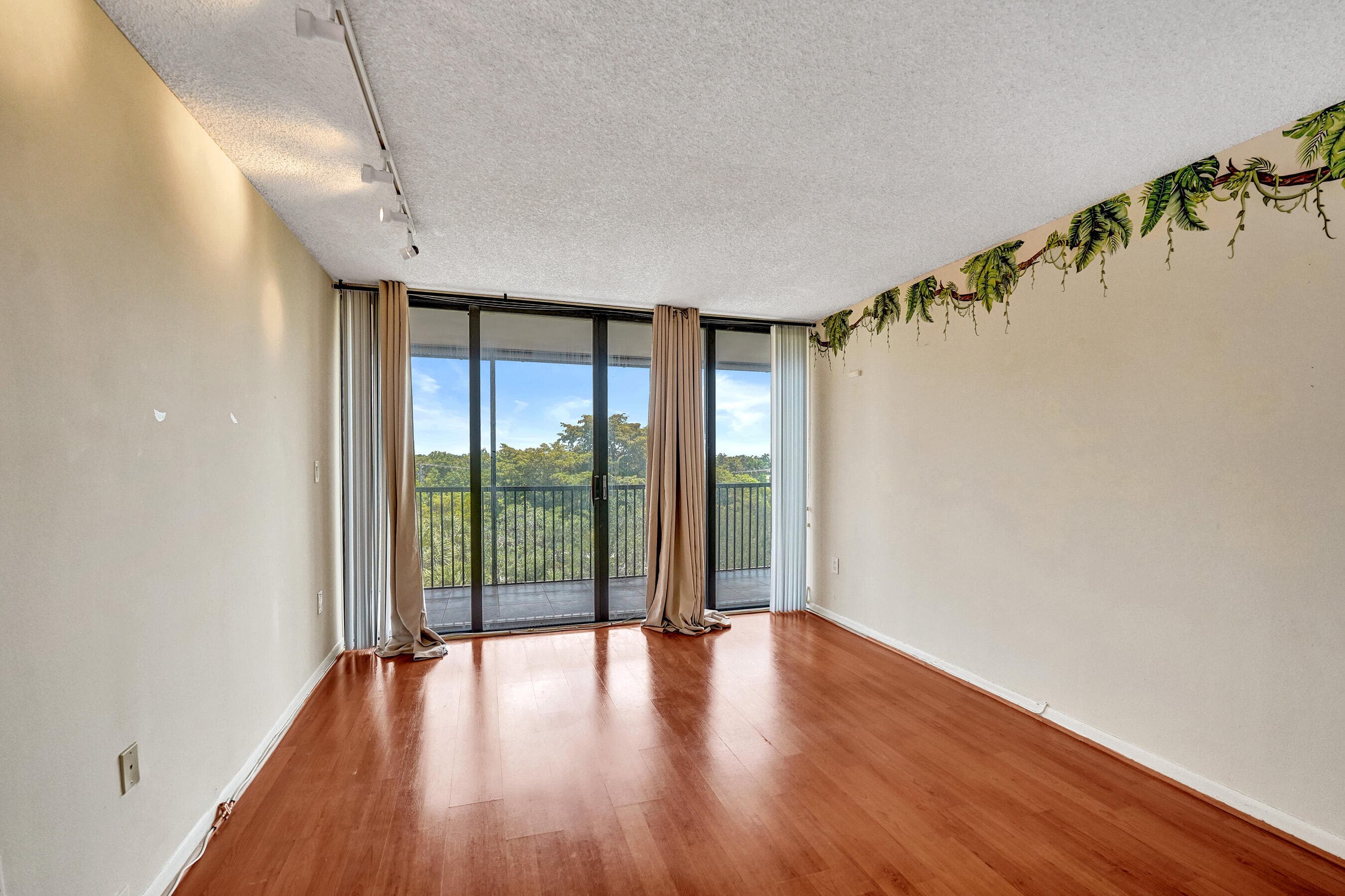 2802 N 46th Avenue B620, Hollywood, FL 33021 — photo 46 of 82