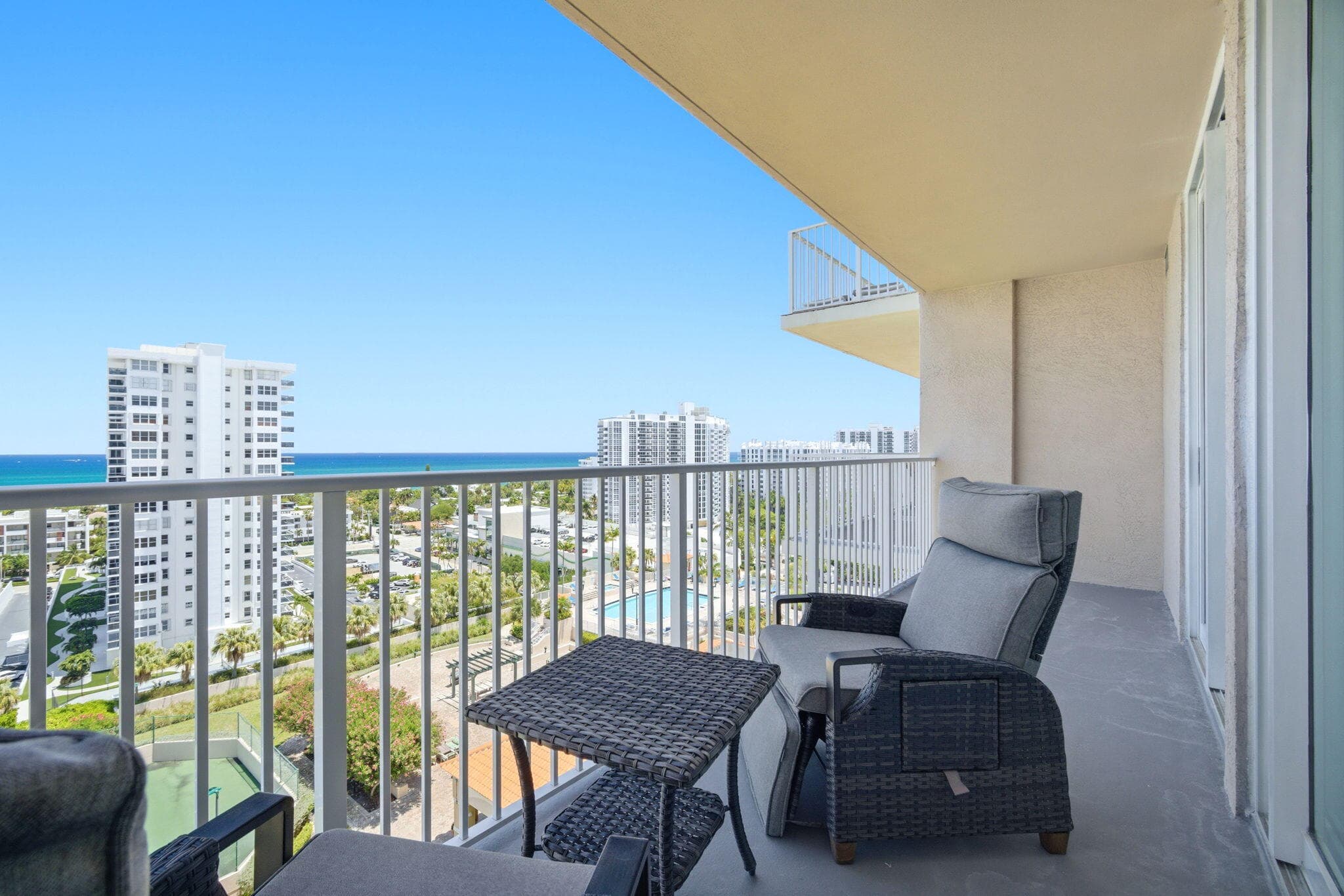 3020 NE 32nd Avenue 1407, Fort Lauderdale, FL 33308 — photo 20 of 32