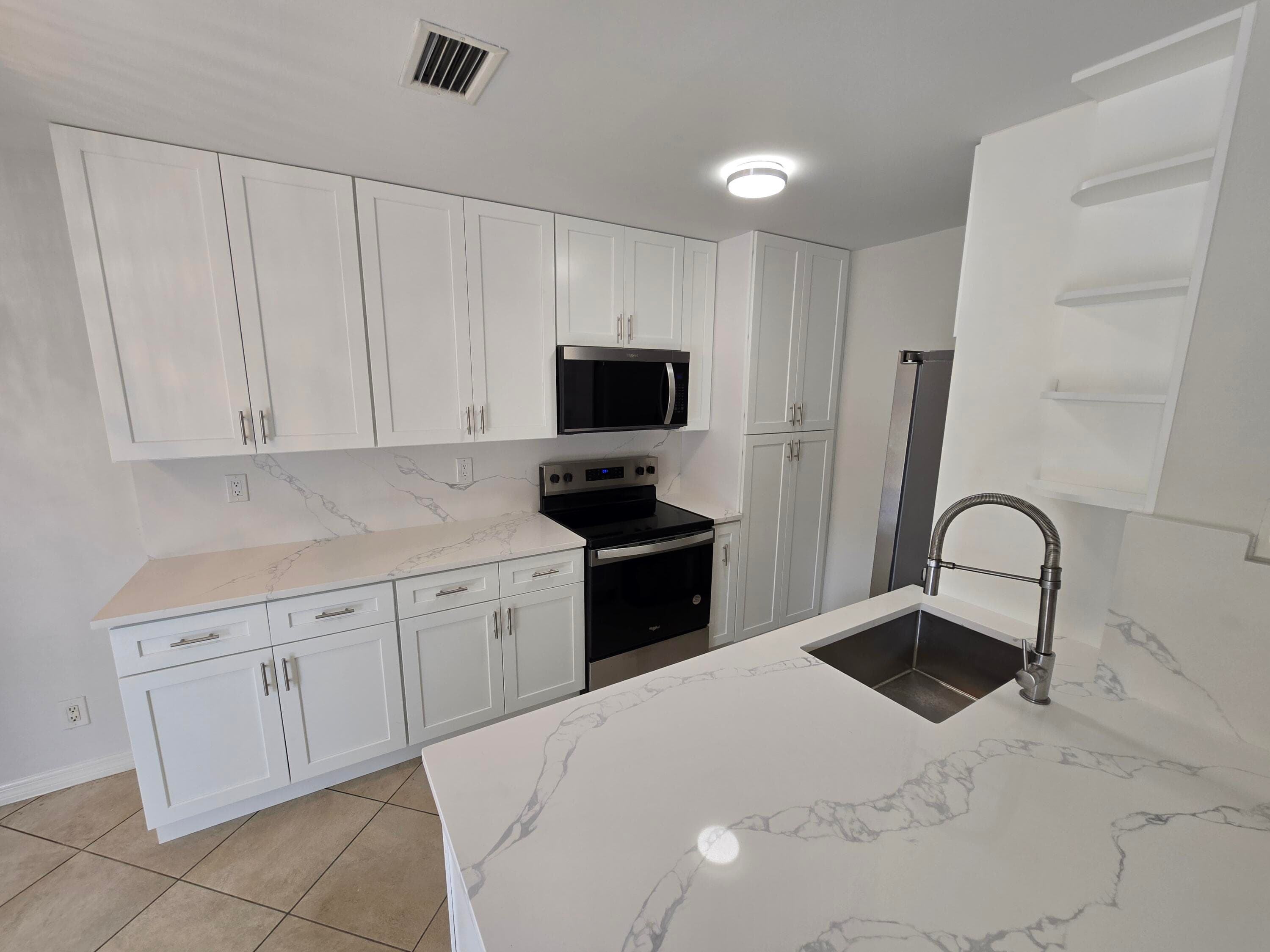 4503 NW 6th Avenue, Deerfield Beach, FL 33064 — photo 1 of 23