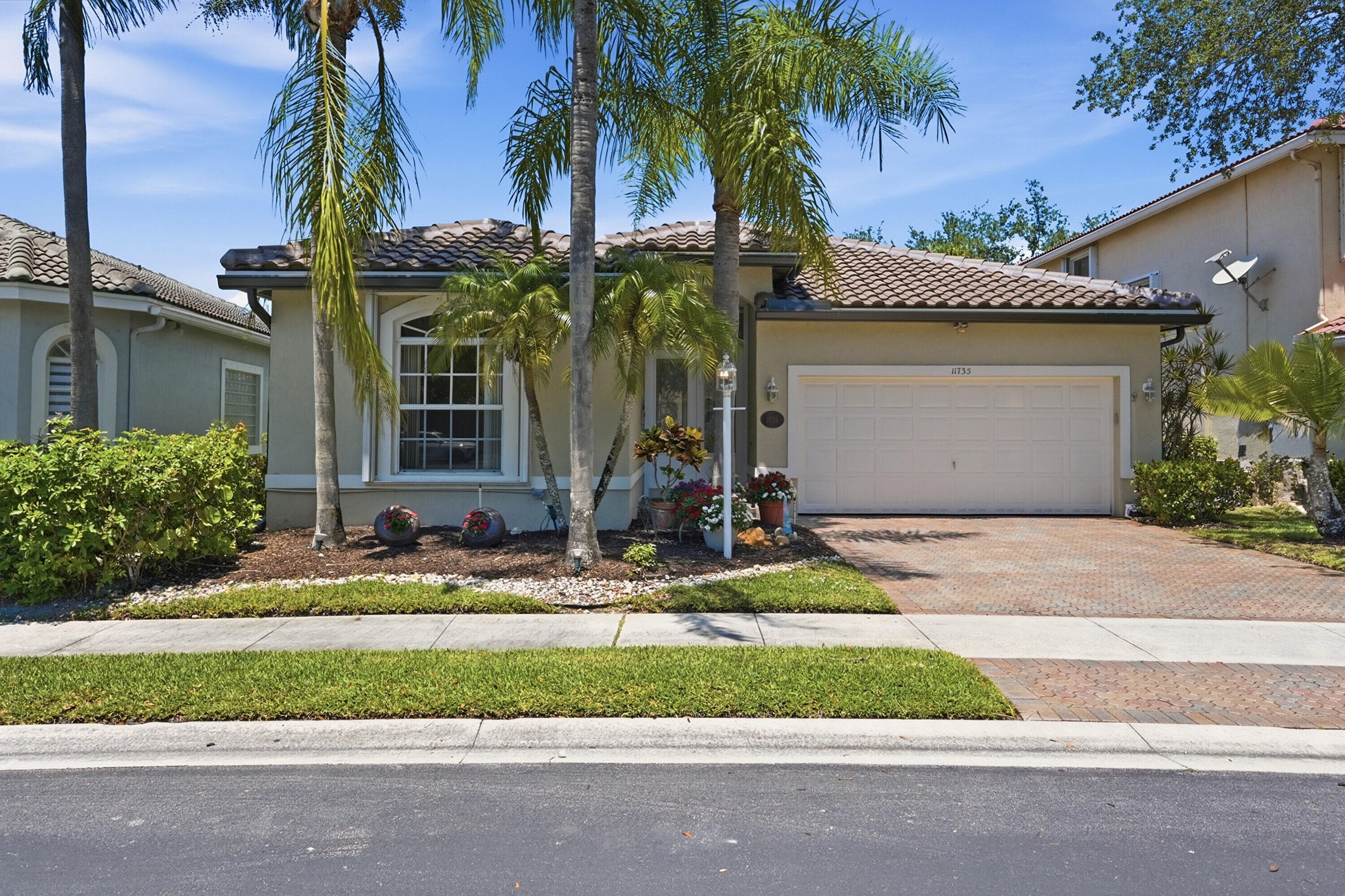 11735 NW 48th Street, Coral Springs, FL 33076 — photo 4 of 55