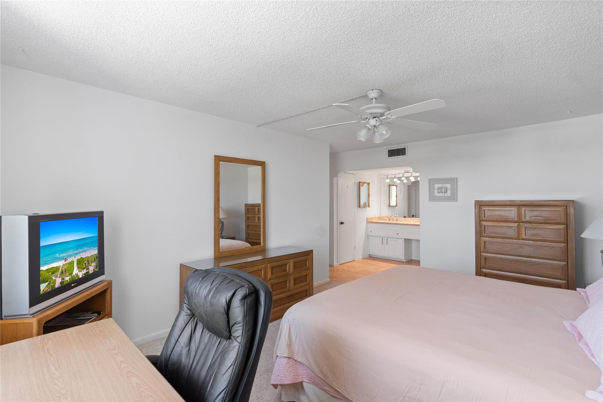 5200 N Ocean Boulevard 710b, Fort Lauderdale, FL 33308 — photo 23 of 58