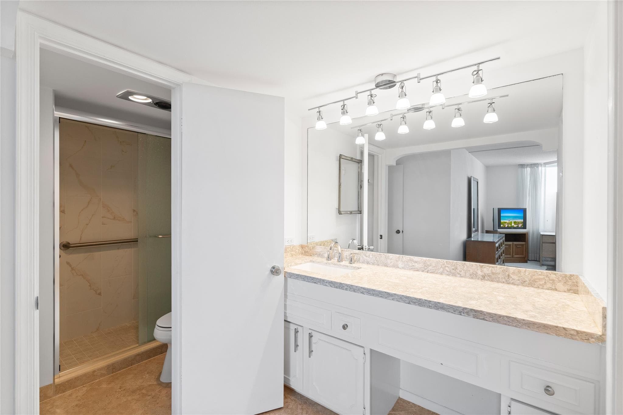 5200 N Ocean Boulevard 710b, Fort Lauderdale, FL 33308 — photo 27 of 58