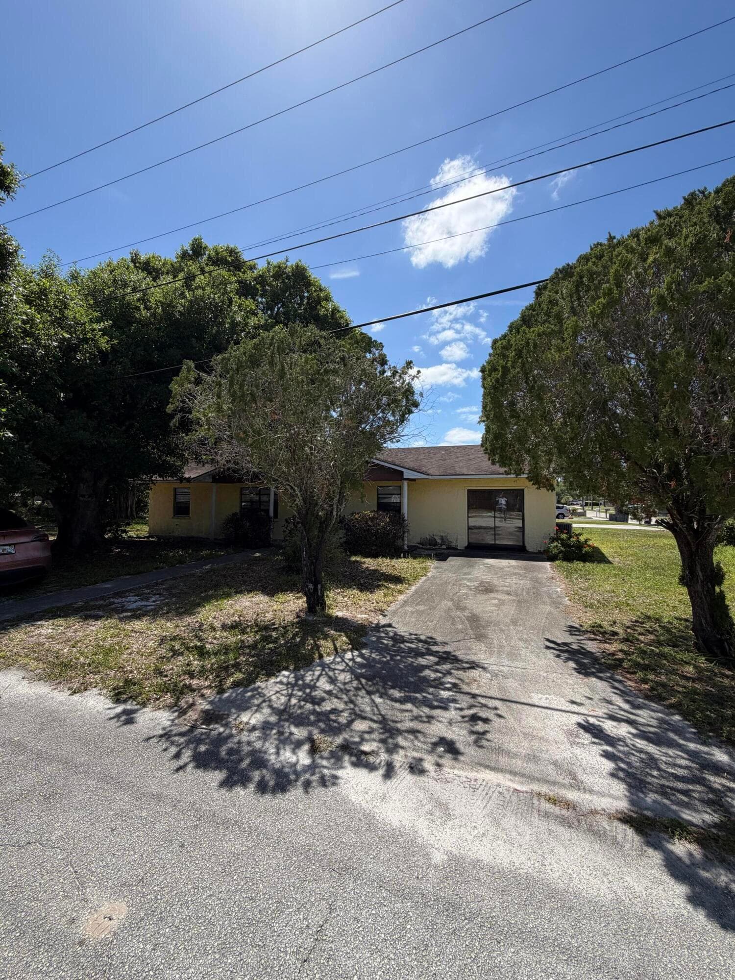 1709 N 22nd Street, Fort Pierce, FL 34950 — photo 1 of 21