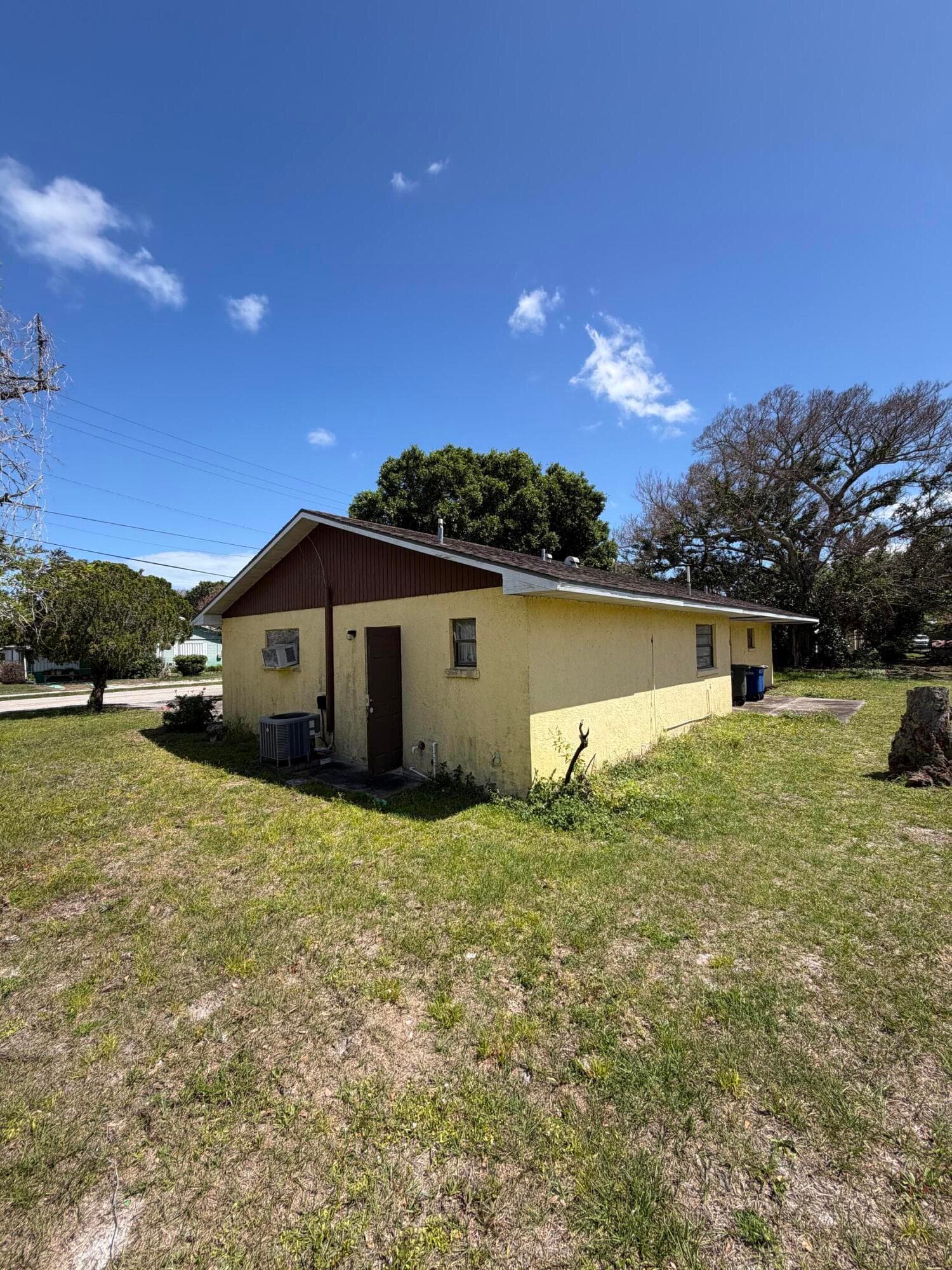 1709 N 22nd Street, Fort Pierce, FL 34950 — photo 20 of 21