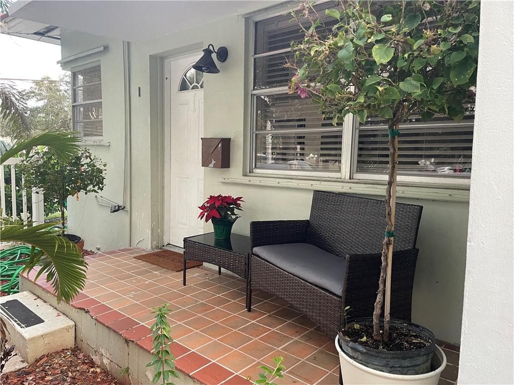 17 NE 9th Avenue 2, Fort Lauderdale, FL 33301 — photo 18 of 20