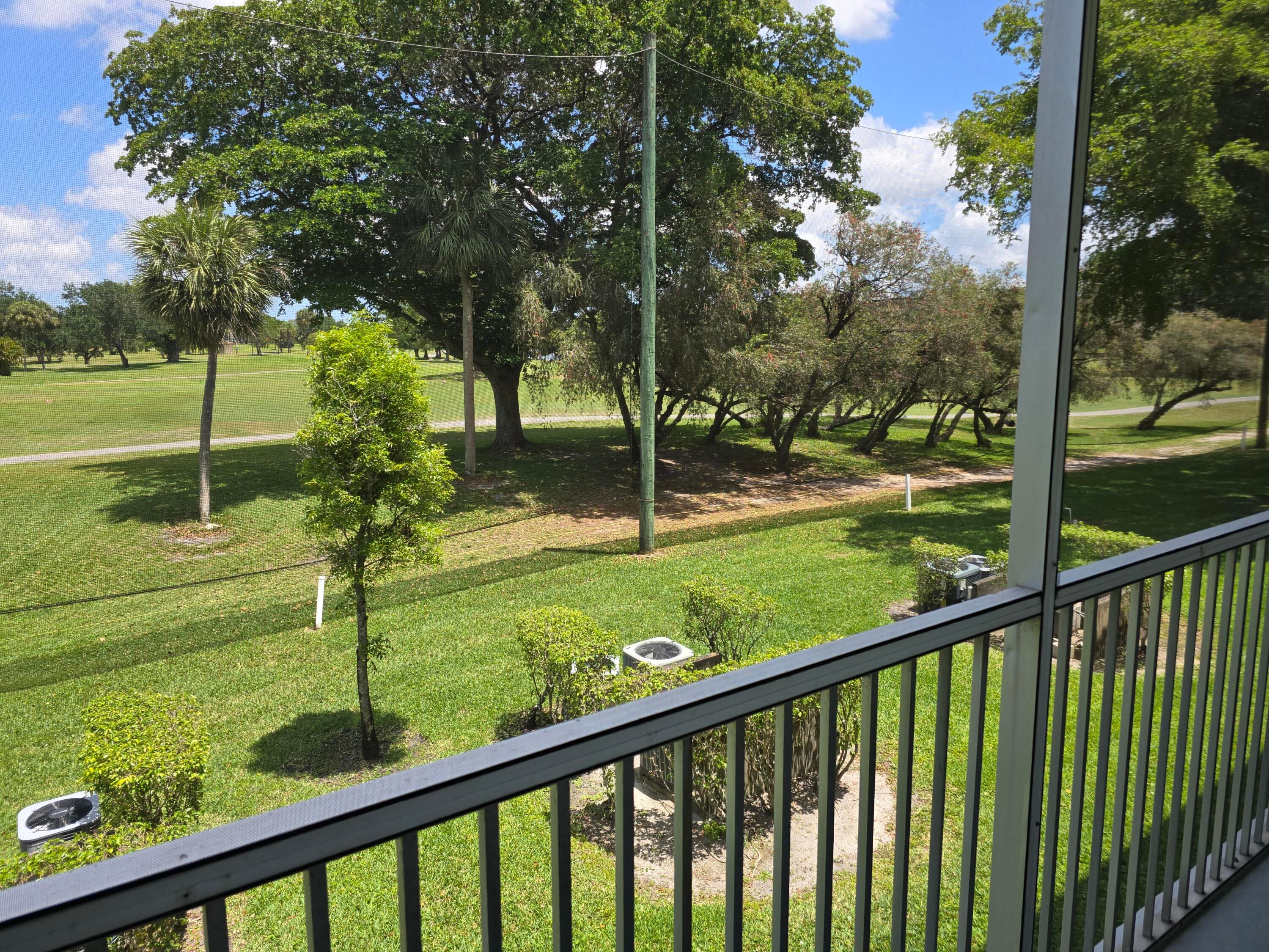 551 SW 135 Avenue 216b, Pembroke Pines, FL 33027 — photo 15 of 33