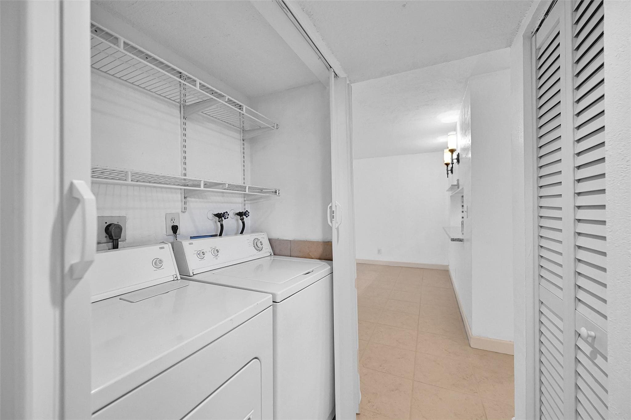 7173 Orange Drive 215b, Davie, FL 33314 — photo 11 of 20