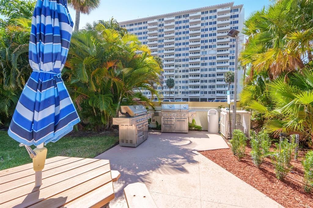 3200 NE 36th Street 619, Fort Lauderdale, FL 33308 — photo 43 of 47