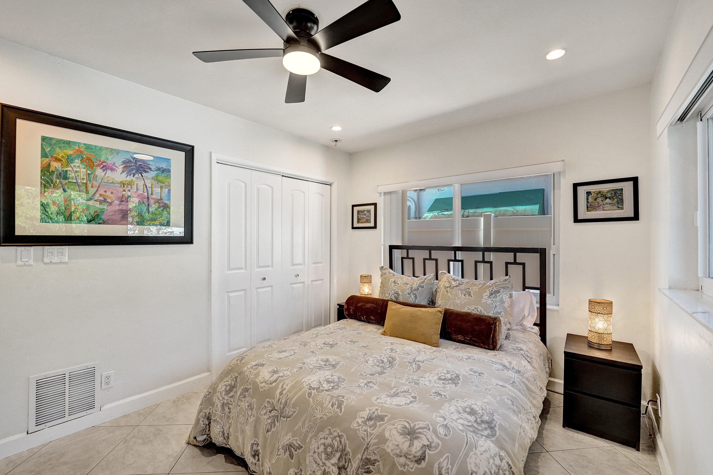 1036 NE 9th Avenue, Fort Lauderdale, FL 33304 — photo 35 of 87