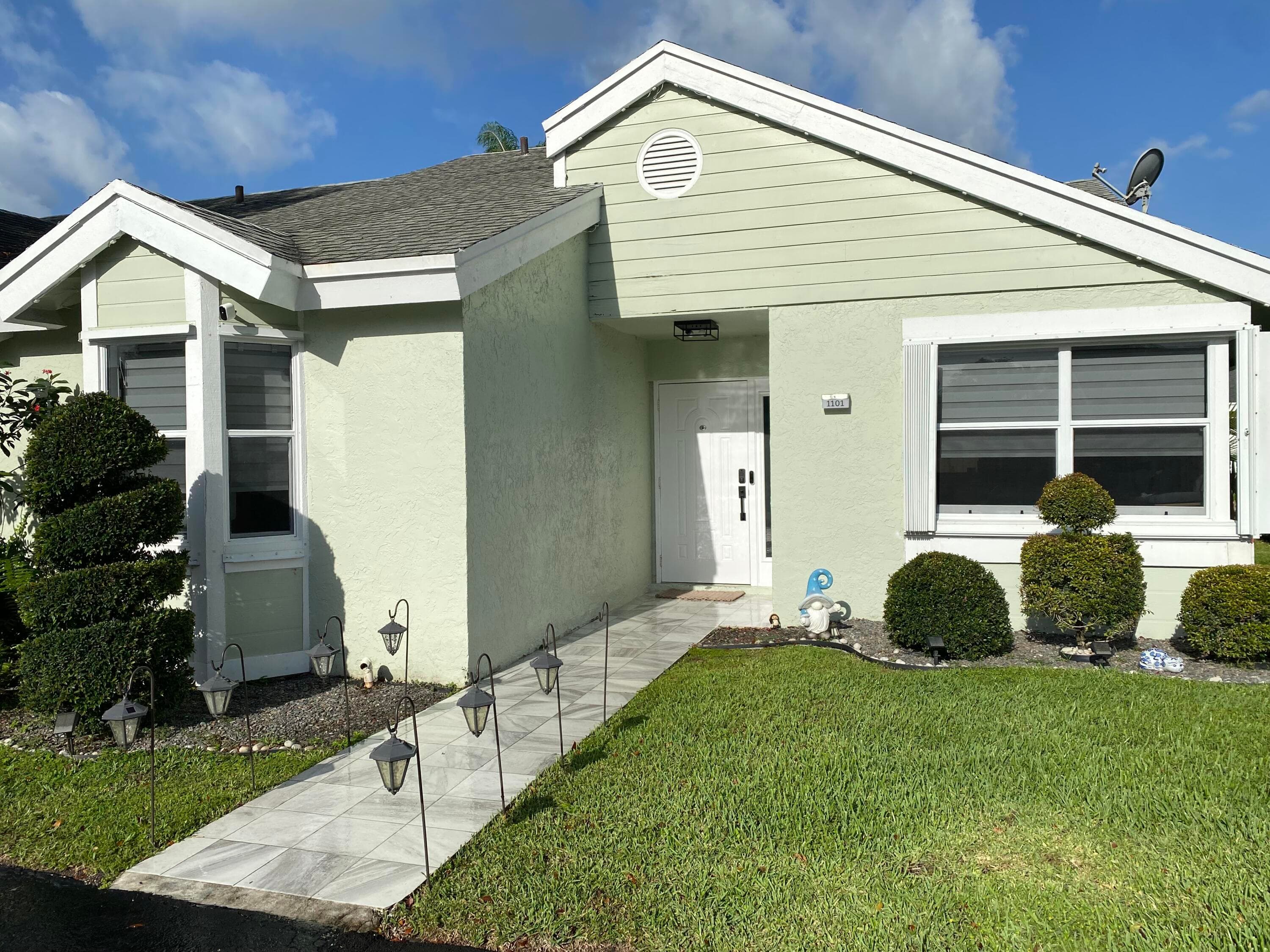 1101 SW 111th Terrace, Davie, FL 33324 — photo 2 of 46