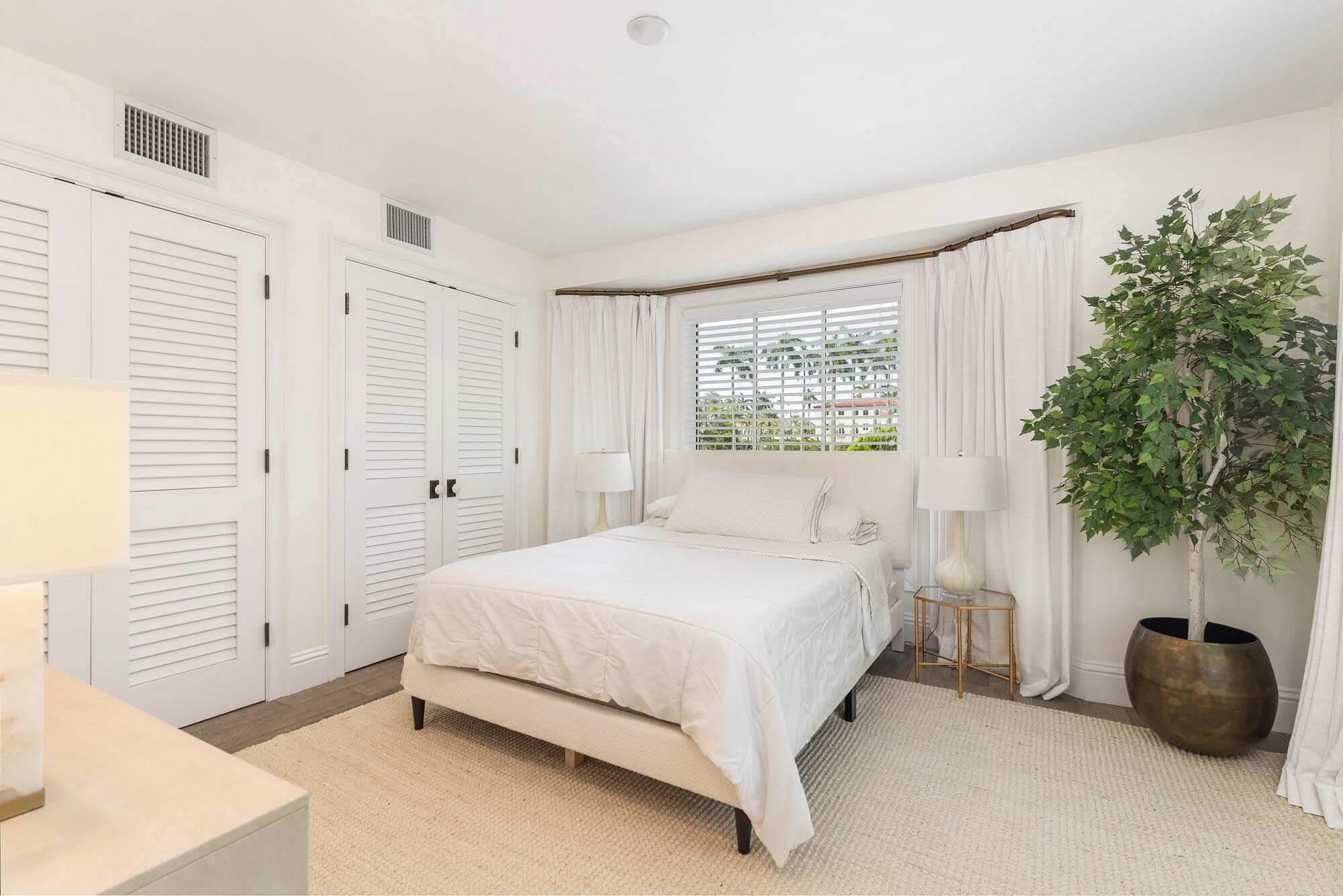 443 Seaview Avenue, Palm Beach, FL 33480 — photo 16 of 25