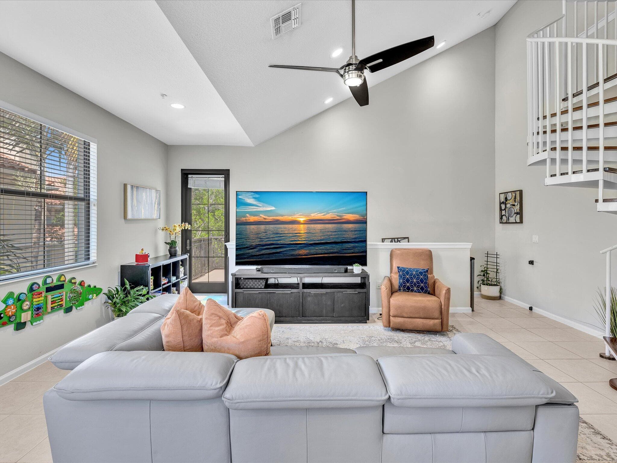 3340 NW 125th Lane, Sunrise, FL 33323 — photo 9 of 109