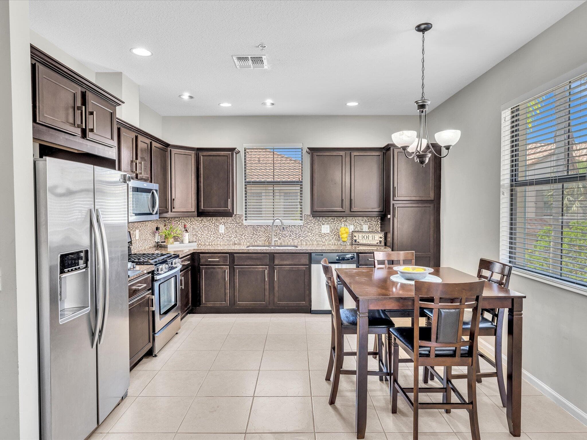 3340 NW 125th Lane, Sunrise, FL 33323 — photo 18 of 109
