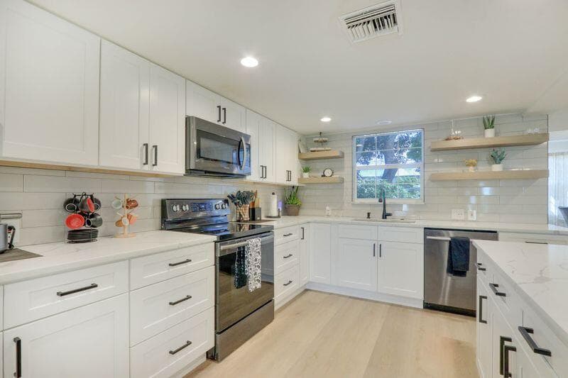 1808 N 17th Ave Avenue N, Lake Worth Beach, FL 33460 — photo 19 of 66