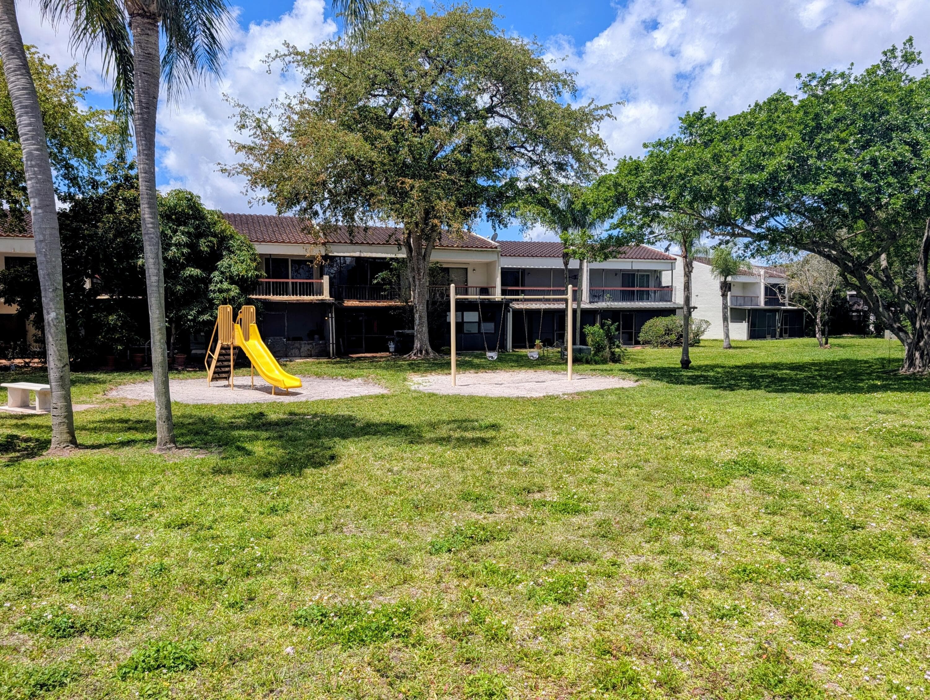 6651 Racquet Club Drive, Lauderhill, FL 33319 — photo 25 of 28