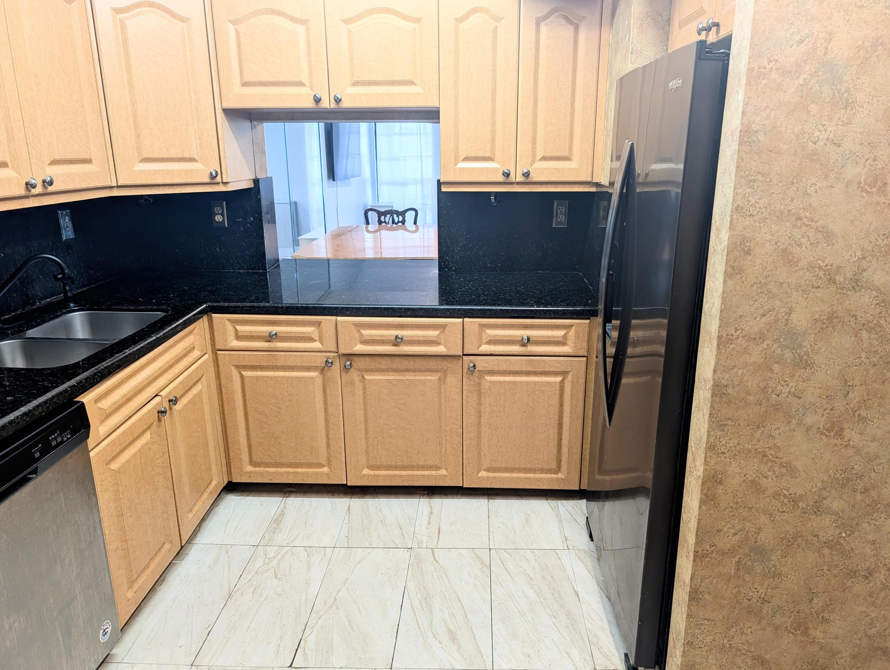 6651 Racquet Club Drive, Lauderhill, FL 33319 — photo 3 of 28