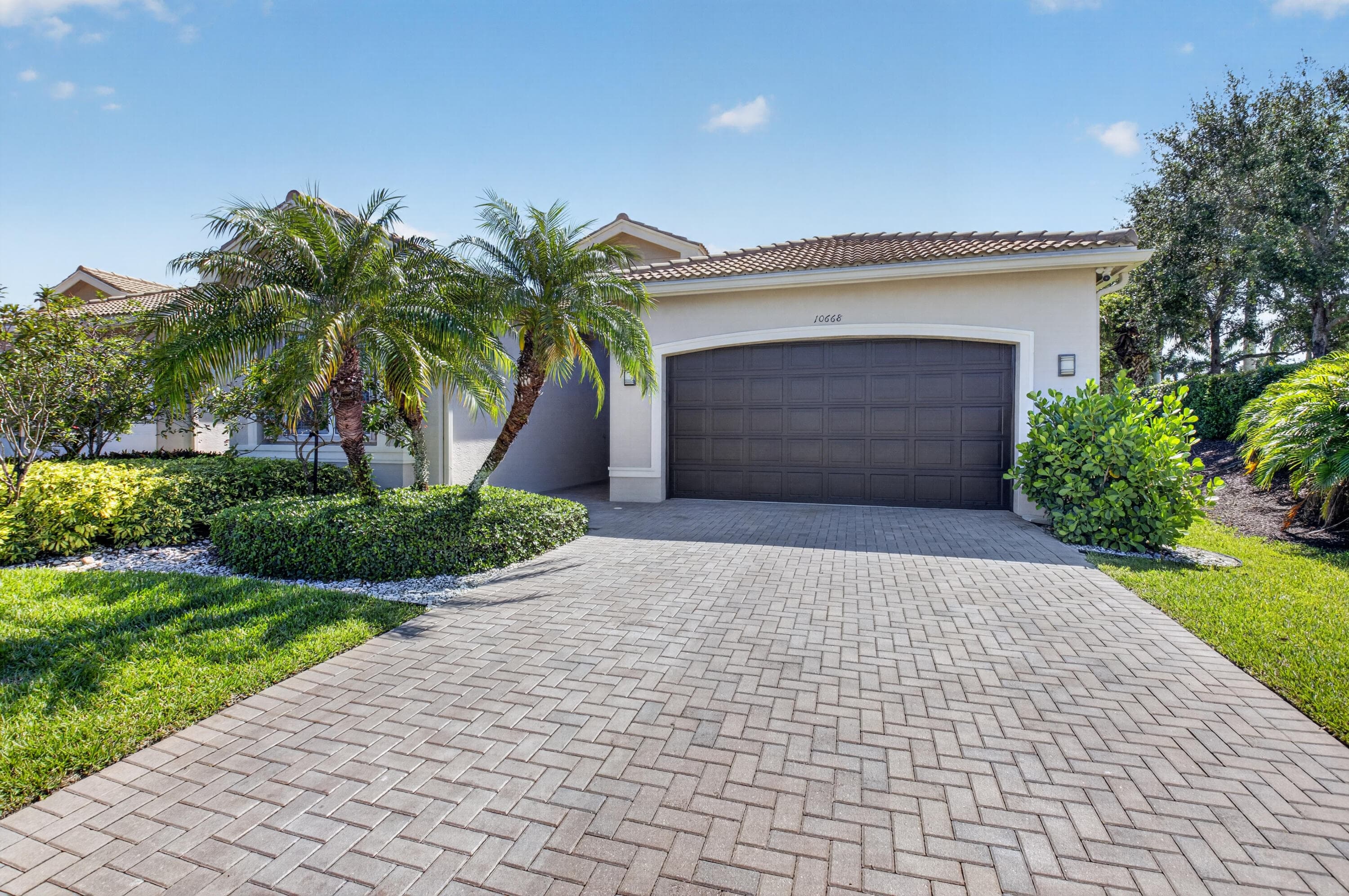 10668 Regatta Ridge Road, Boynton Beach, FL 33473 — photo 2 of 46