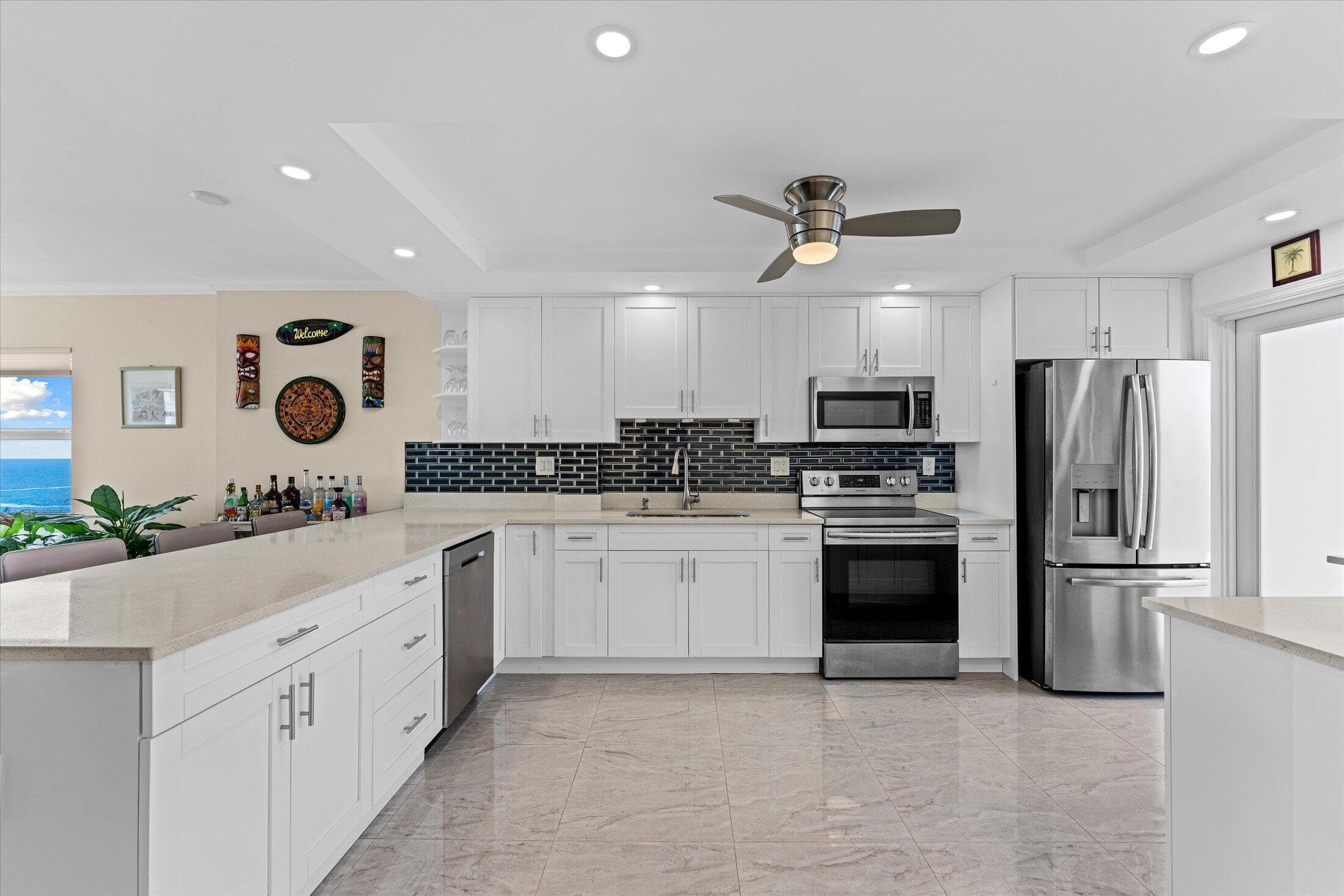 750 N Ocean Boulevard 710, Pompano Beach, FL 33062 — photo 5 of 38